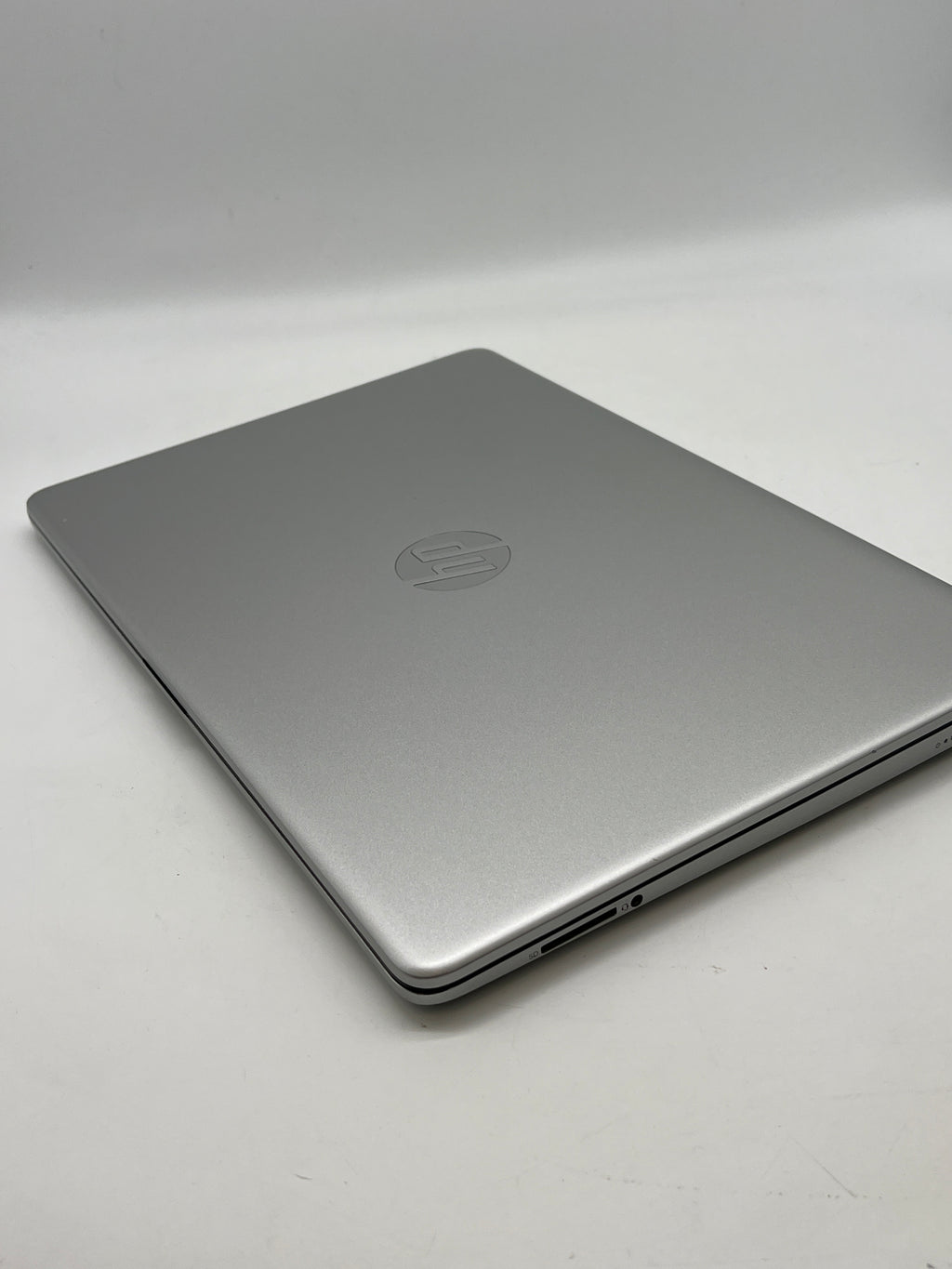 HP Laptop 15-dy5xxx i7-1225u 16GB RAM 512GB SSD Touch - Used