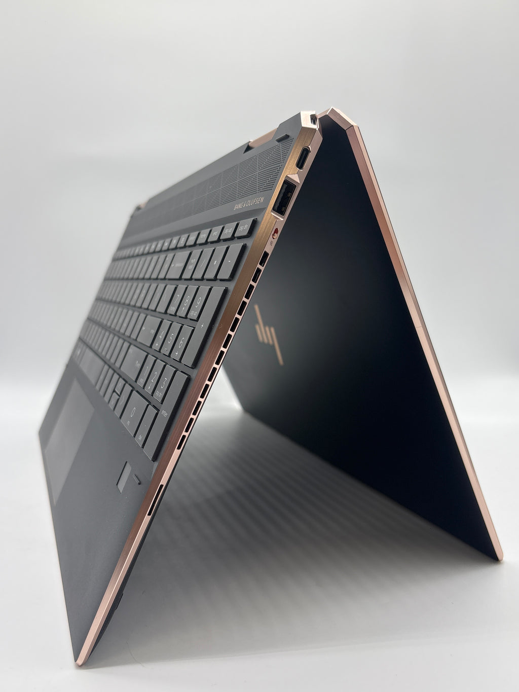 HP Spectre X360 15-eb1043dx i7-1165G7 16GB RAM 512GB SSD - For Parts (No Battery)
