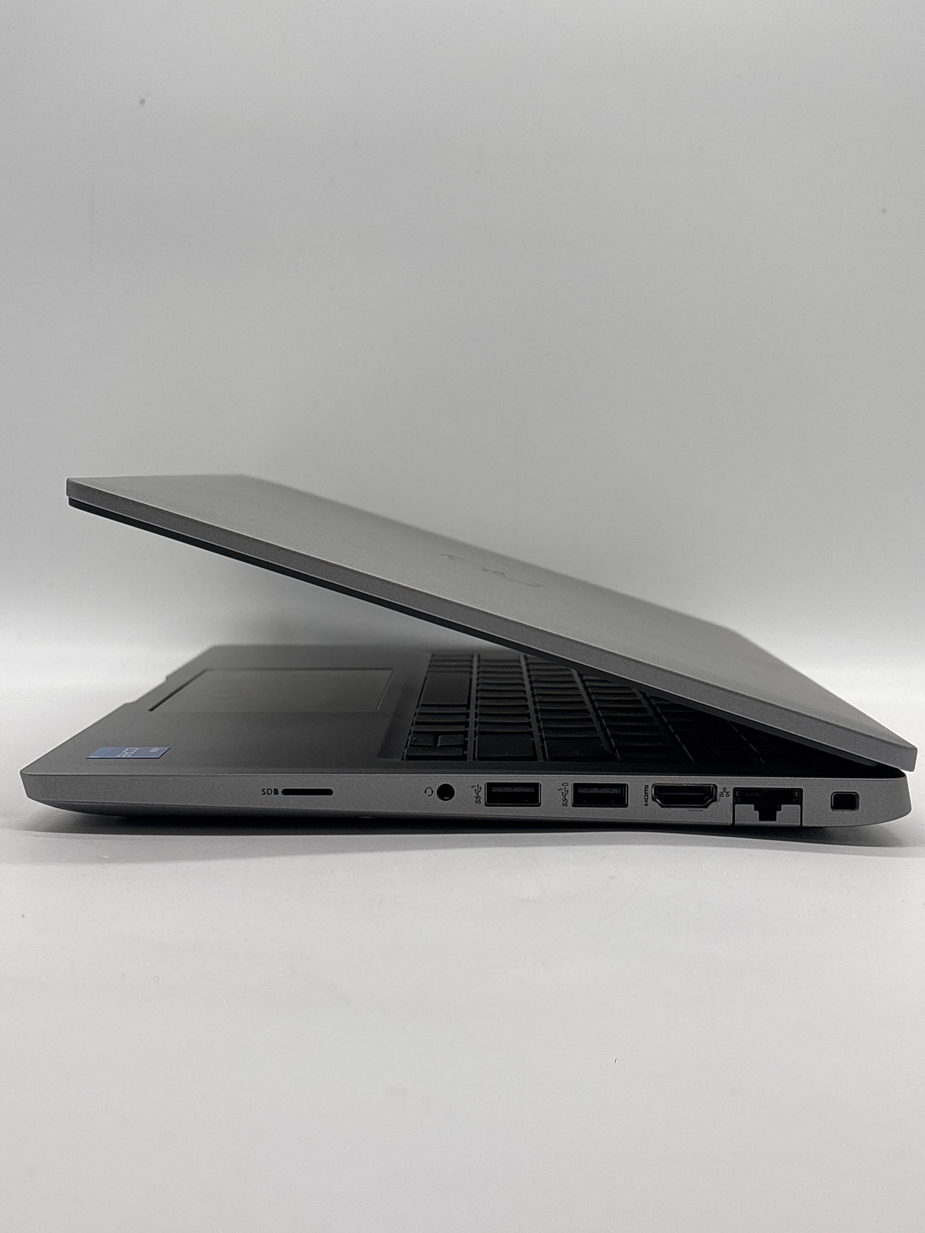 Dell Latitude 5430 i5-1235U 16GB RAM 256GB SSD