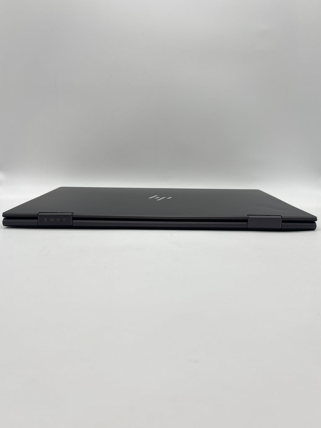 HP ENVY x360 15-ds1083cl AMD Ryzen 7 4700U 8GB RAM 512GB SSD