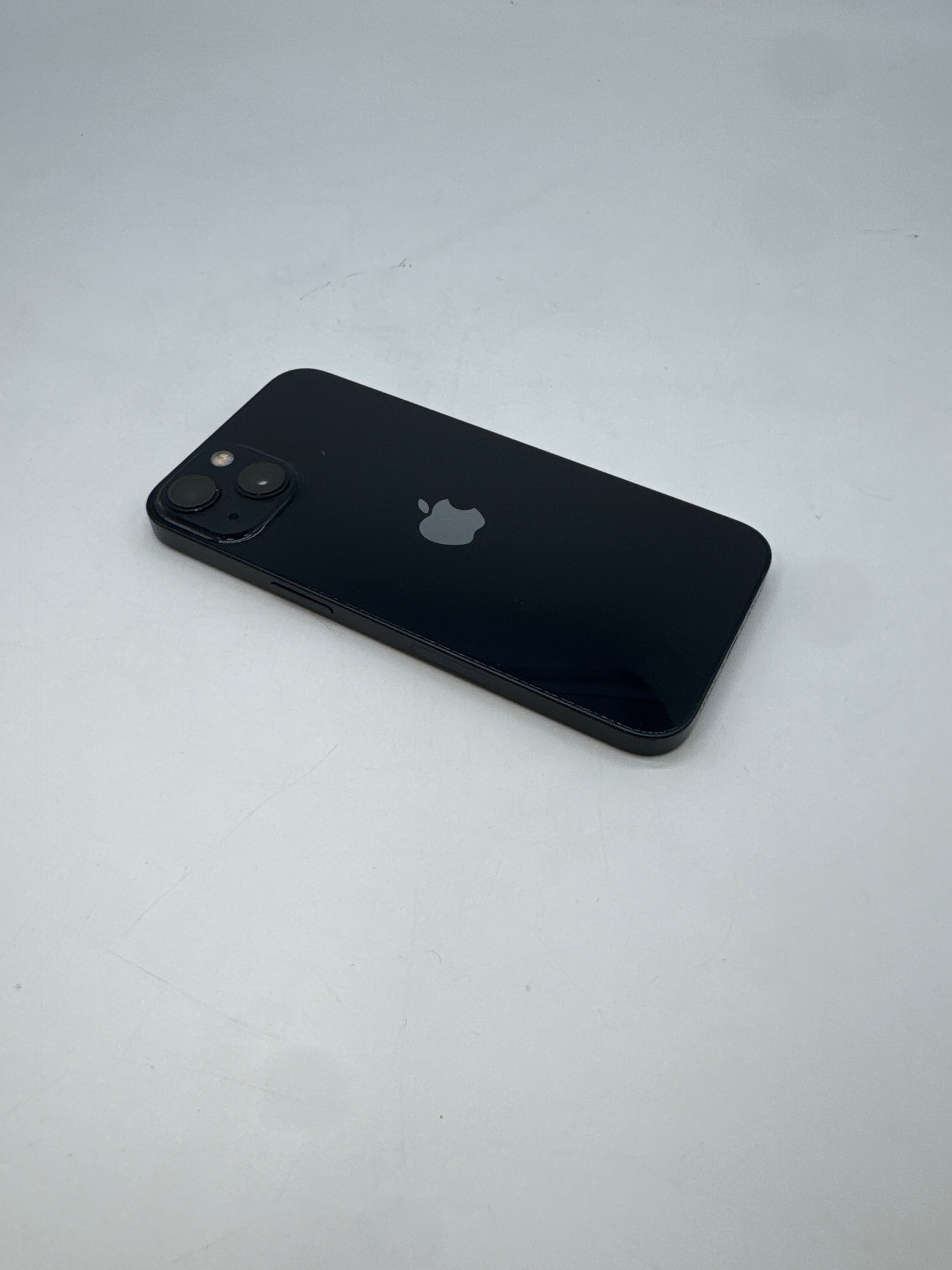 Apple iPhone 13 128GB Unlocked Midnight - Used