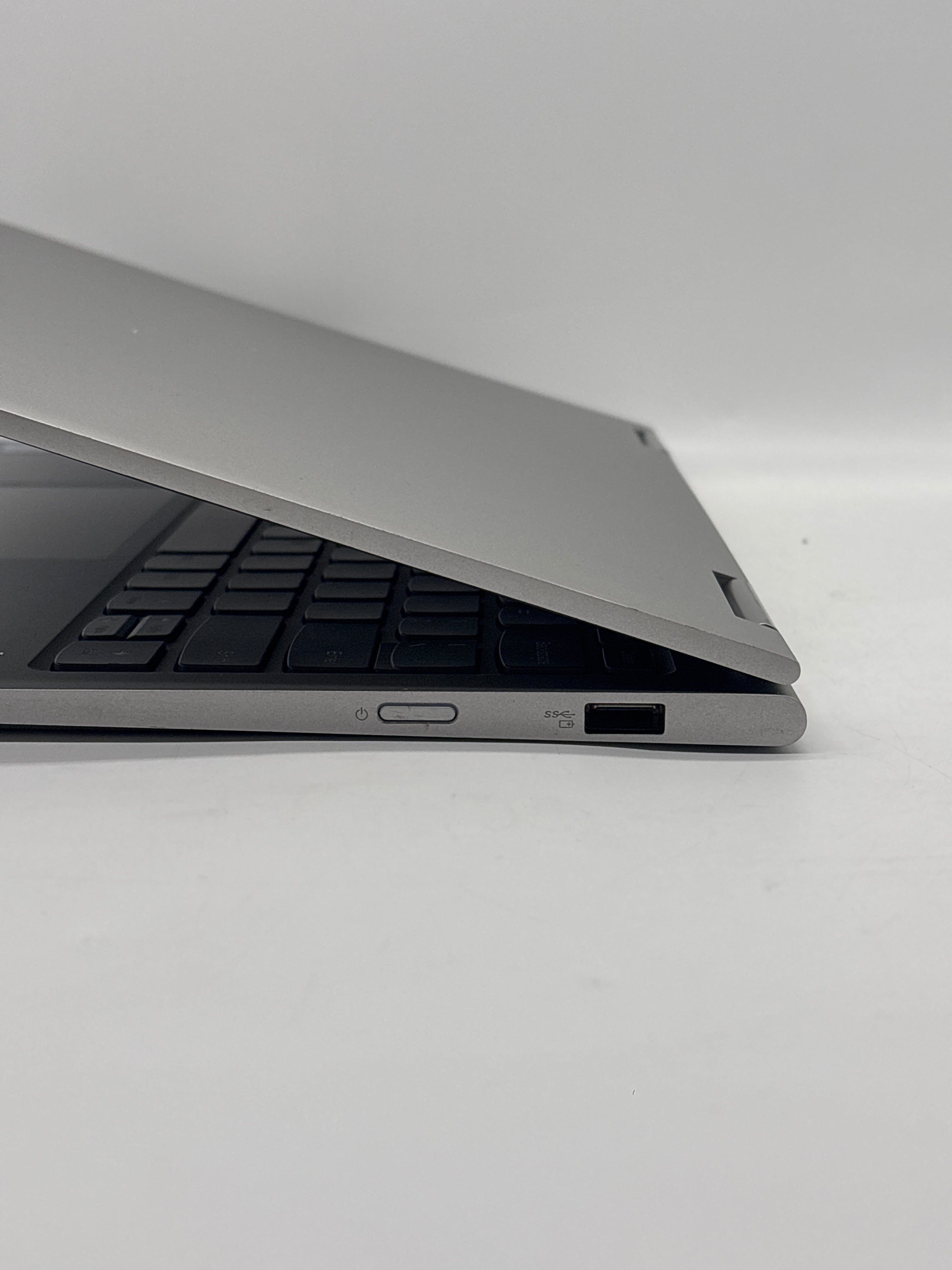 Lenovo Yoga 730-13IKB 2-in-1 i5-8250U 8GB RAM 256GB SSD Used