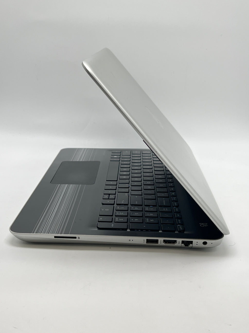 HP Pavilion 15-aw053nr AMD A12-9700P 8GB RAM 1TB HDD - For Parts (Read)