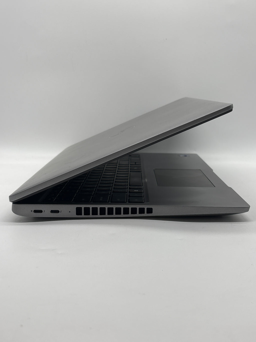 Dell Latitude 5550 Ultra 5 125U 16GB RAM 512GB SSD Used