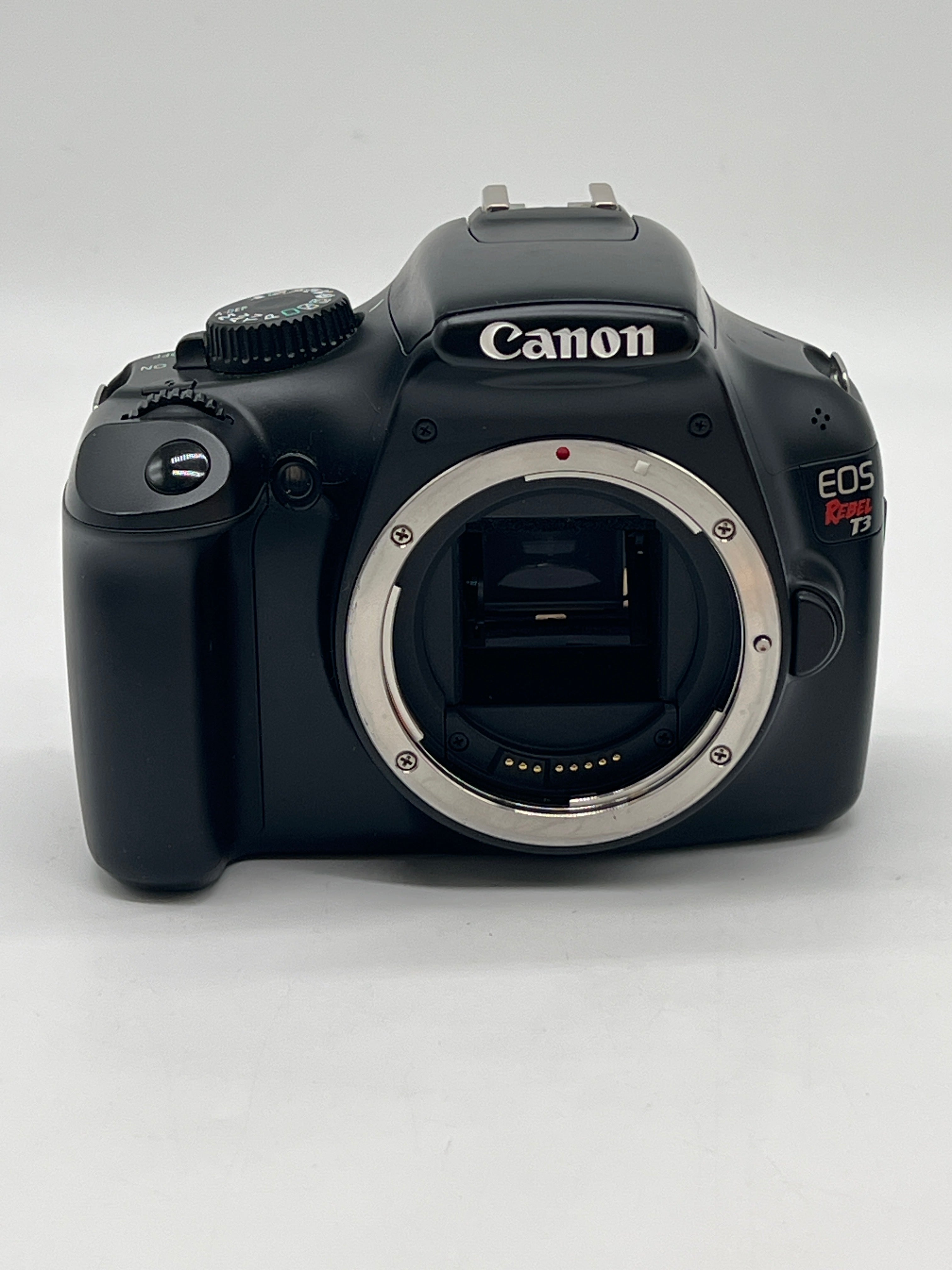 Canon EOS Rebel T3 Digital Camera W 18-55mm lens - Used