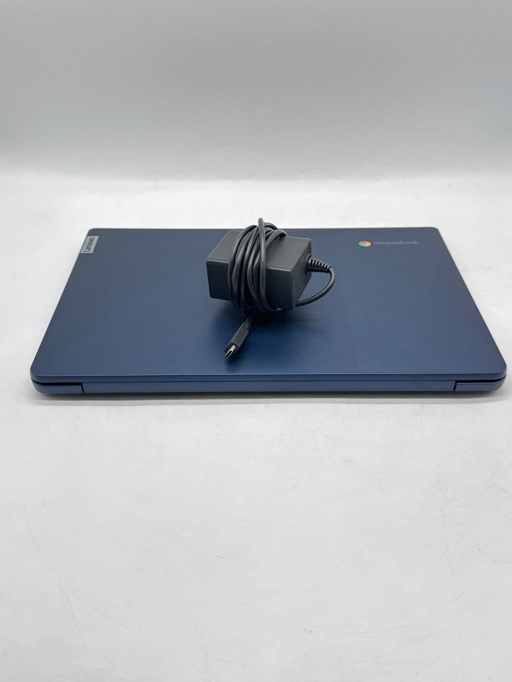 Lenovo IdeaPad Slim 3 Chrome 14M868 Kompanio 520 4GB RAM 64GB eMMC 14in - Used