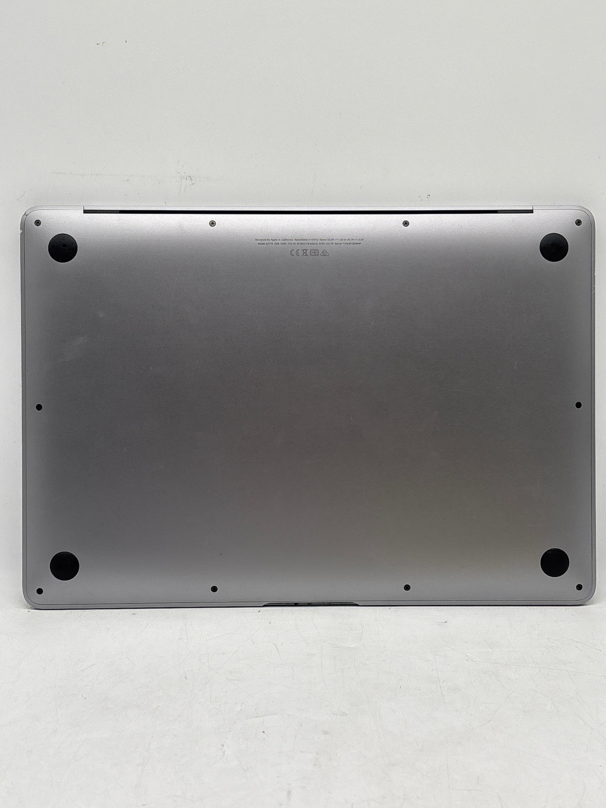 Apple MacBook Air 13in A2179 Core i3 8GB RAM 256GB SSD Space Gray - Used