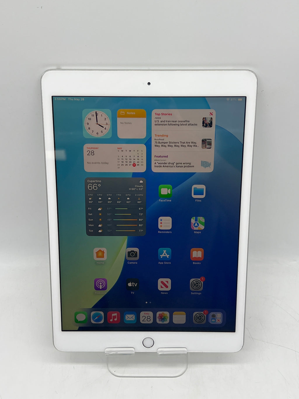 Apple iPad 7th Gen A2197 32GB Silver - WiFi