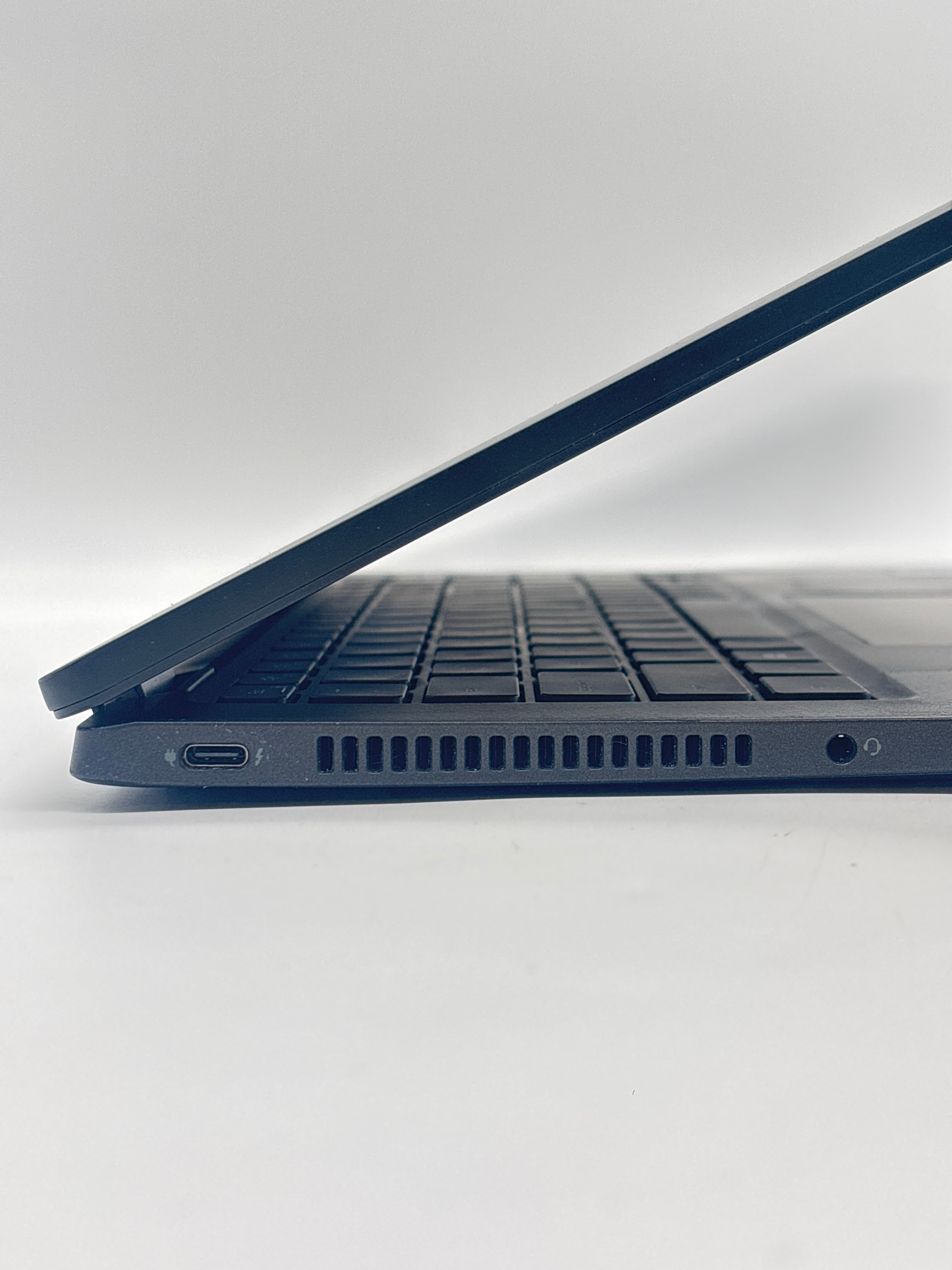 Dell Latitude 7420 i7-1185G7 16GB RAM 512GB SSD