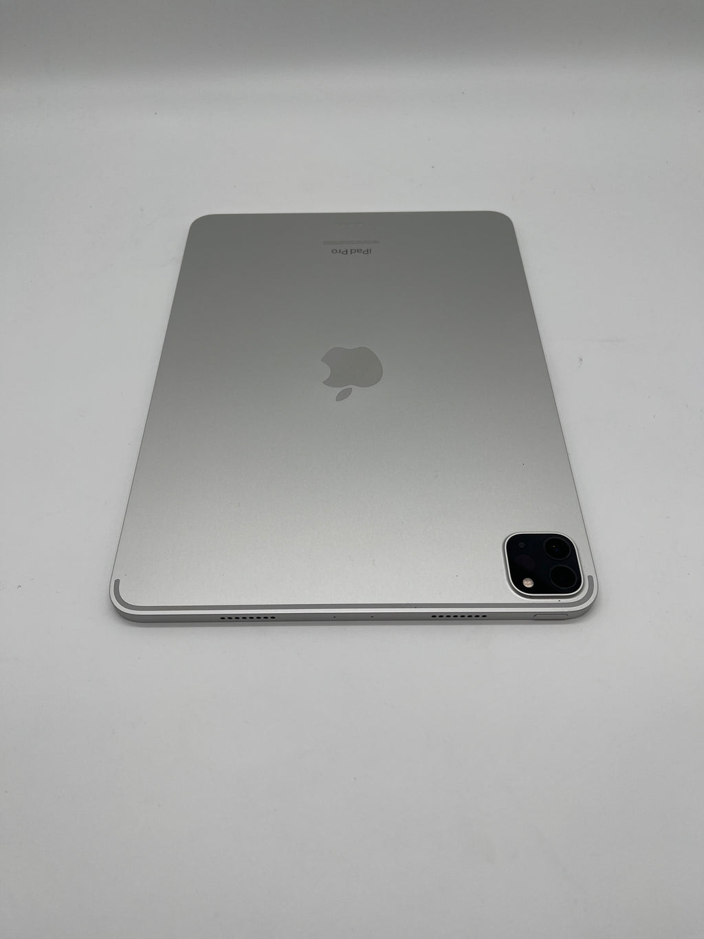 Apple iPad Pro 11 inch 4th Gen A2759 128GB WiFi Only Silver Used