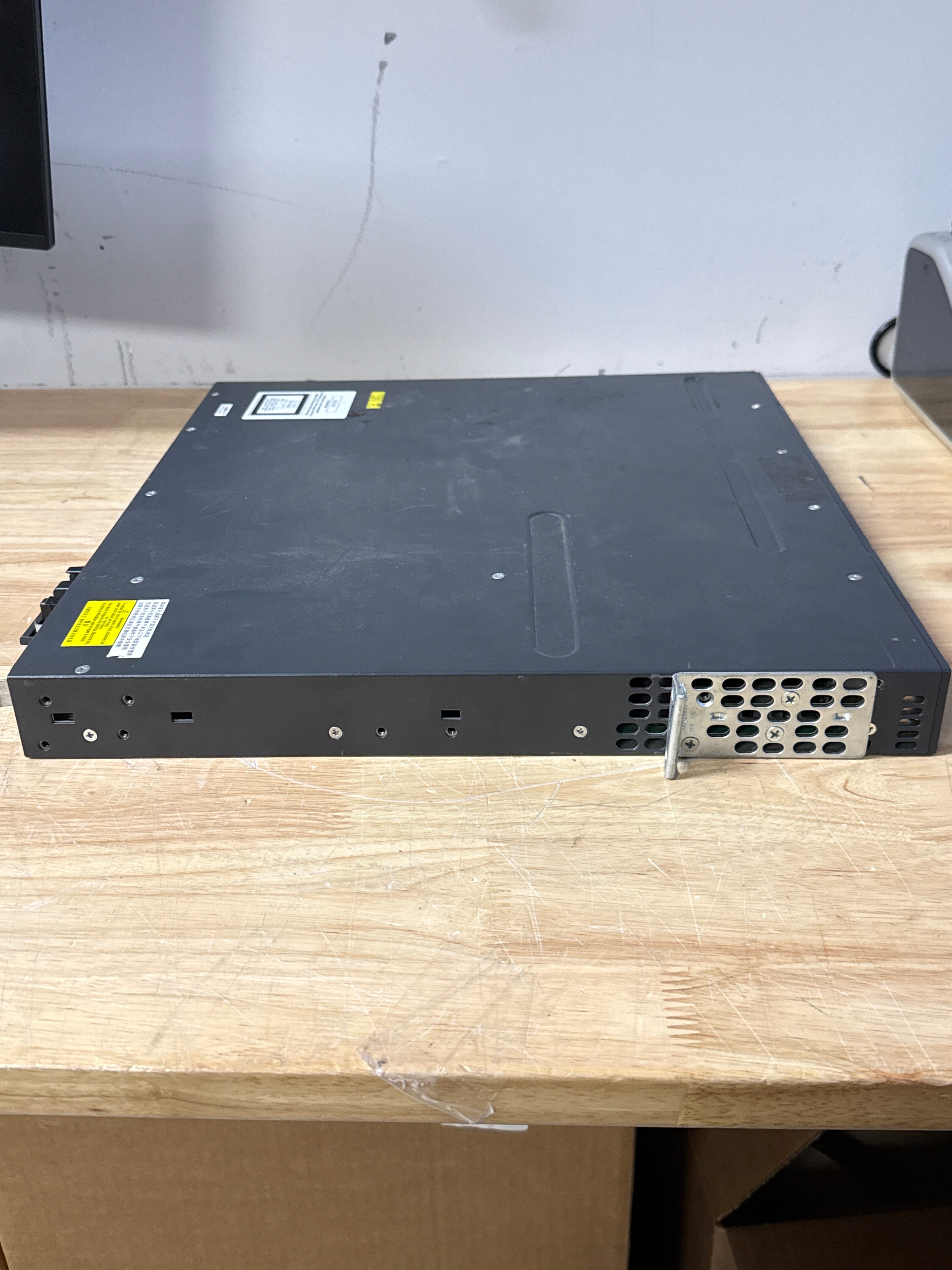 Cisco Catalyst 3560 X Series Rack Mount Ethernet Switch - Used