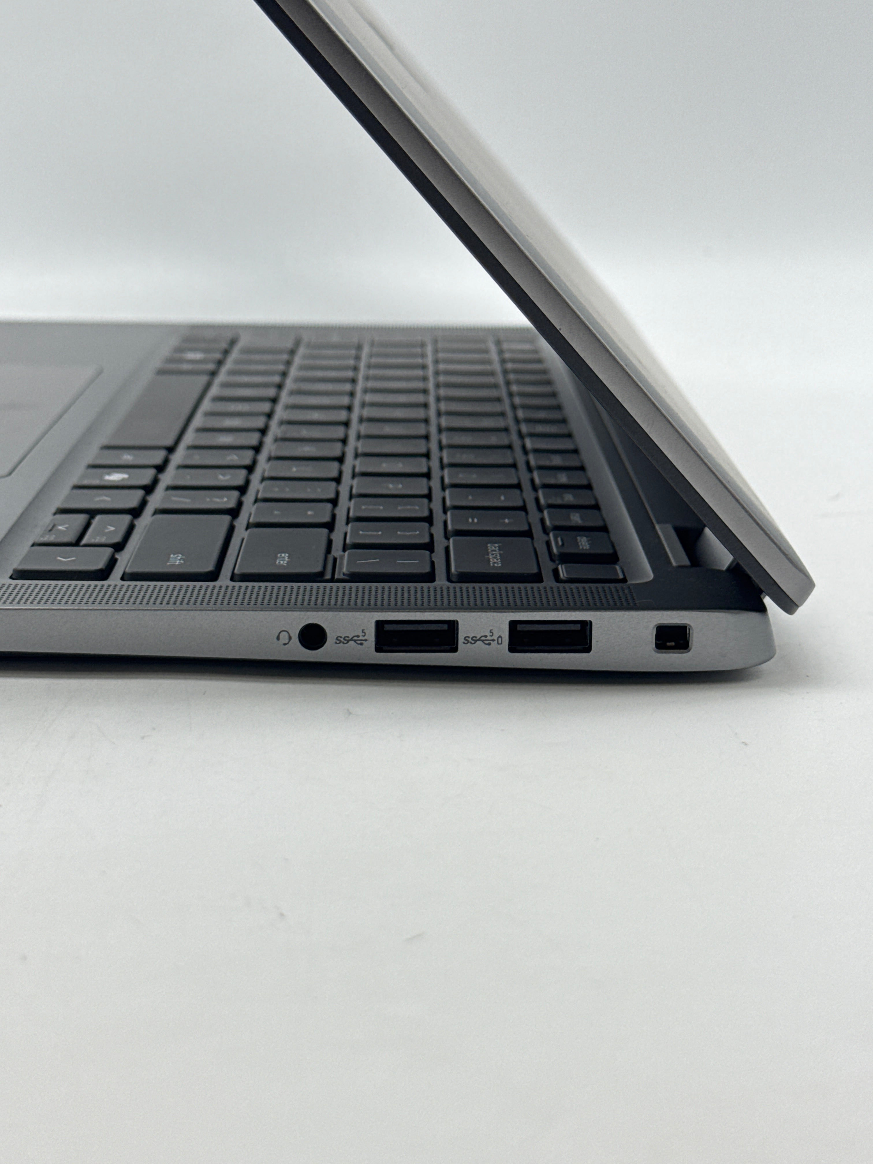 Dell Latitude 7450 14" Intel Ultra 7 155U 16GB 512GB SSD - Used