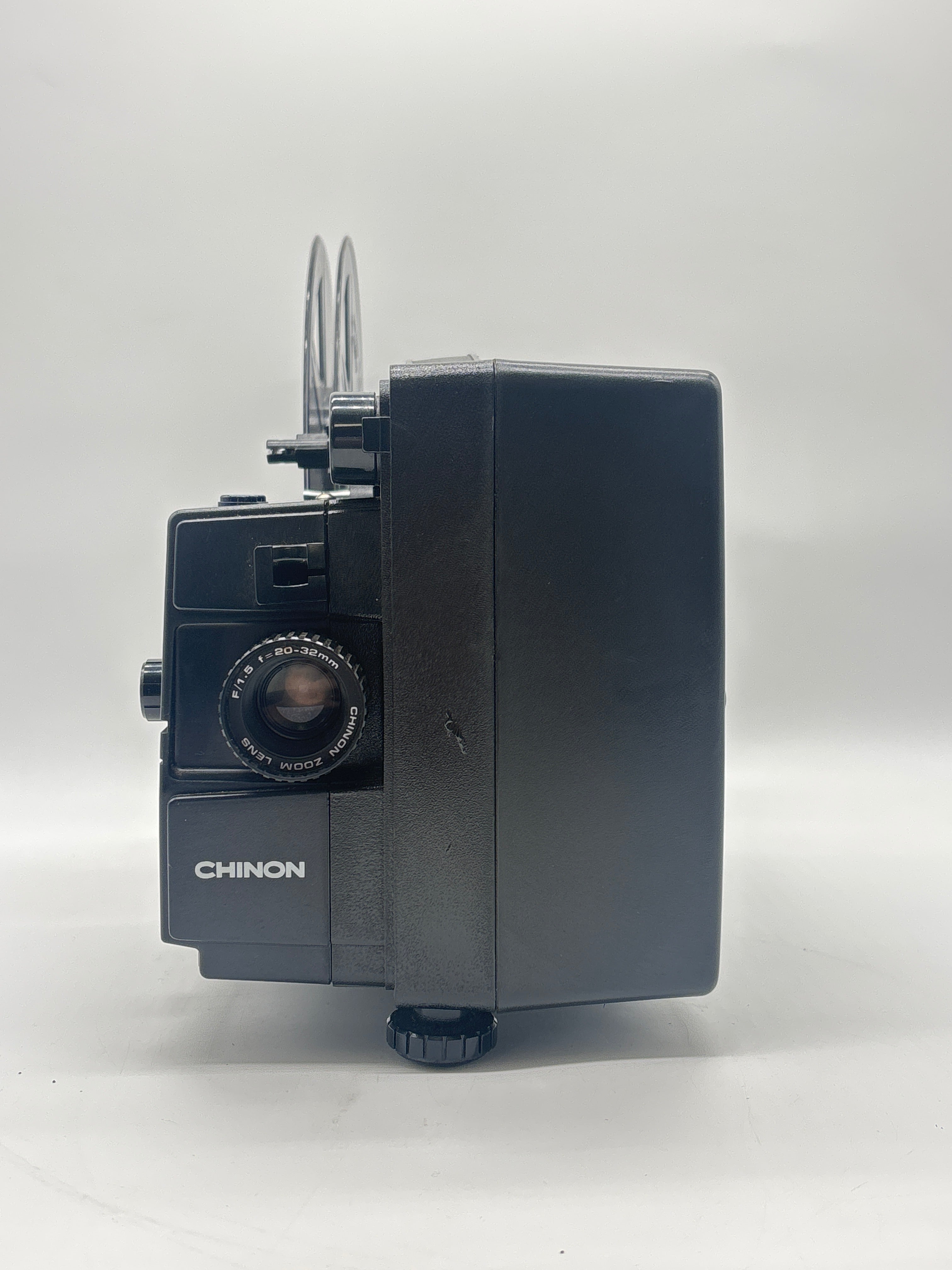 Chinon 2500 GL Movie Projector 8mm Untested