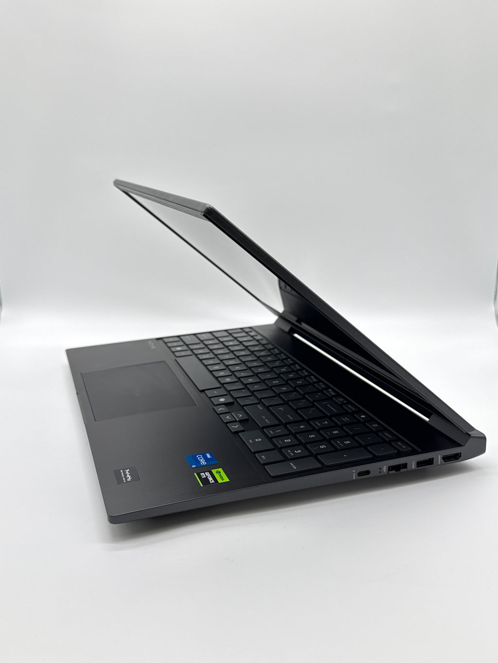 HP Victus Gaming Laptop 15.6" i5-13420H 8GB RAM 512GB SSD RTX 3050