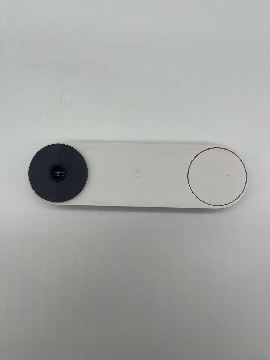 Google Nest Doorbell 2nd Gen White Used with Wall Mount Minor Scratches