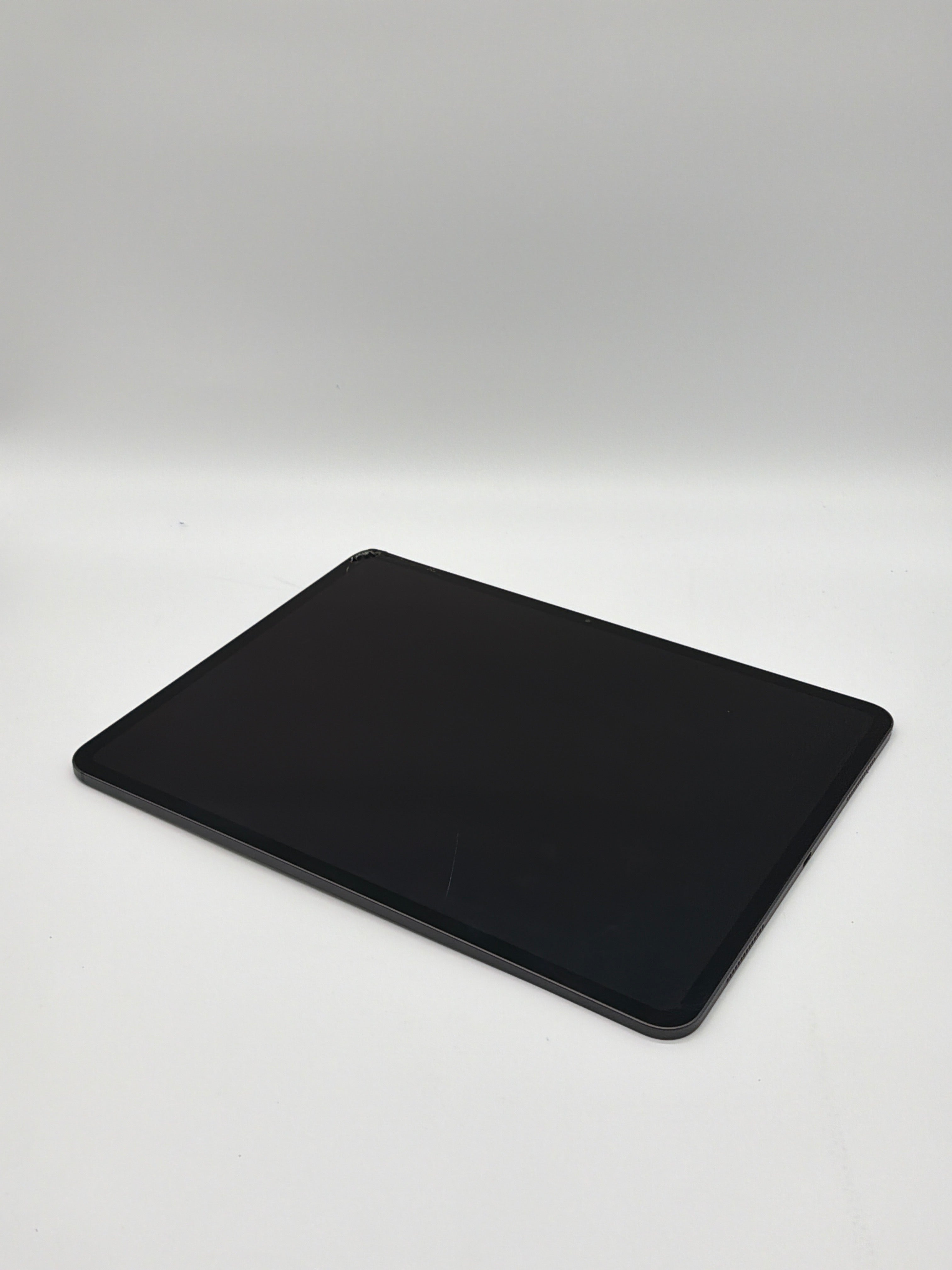 Apple iPad Pro  Wi-Fi M4 13" 256GB Space Black A2925 Broken Screen Read