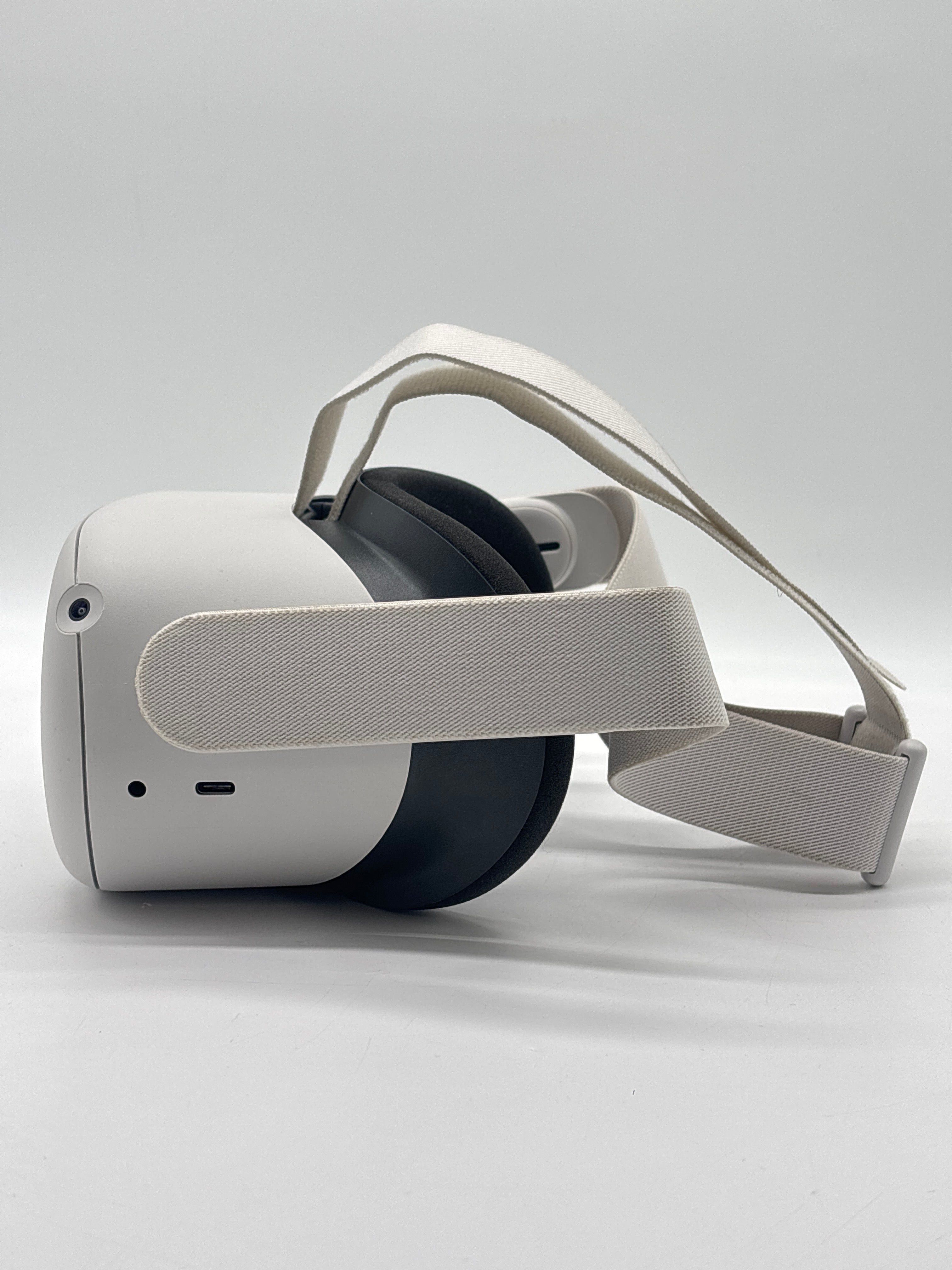 Meta Oculus Quest 2 KW49CM 128GB - White