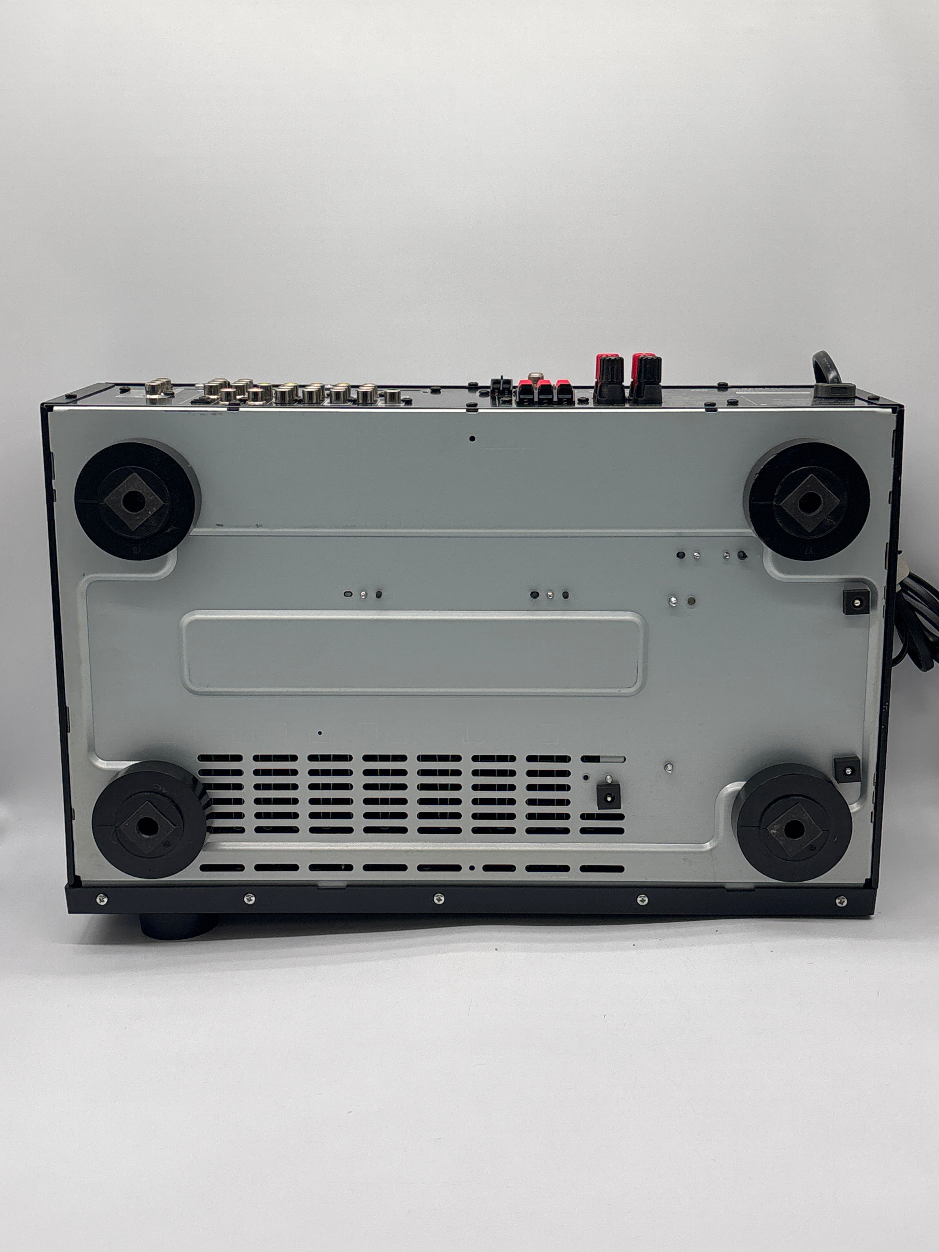 Yamaha RX-V377 AV Surround Receiver - For Parts (No Sound)