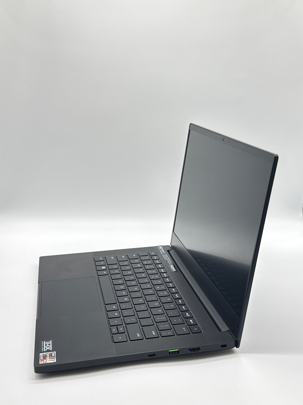 Razer Blade 14 RZ09-0427 Ryzen 9 6900HX 16GB RAM 1TB SSD RTX 3060