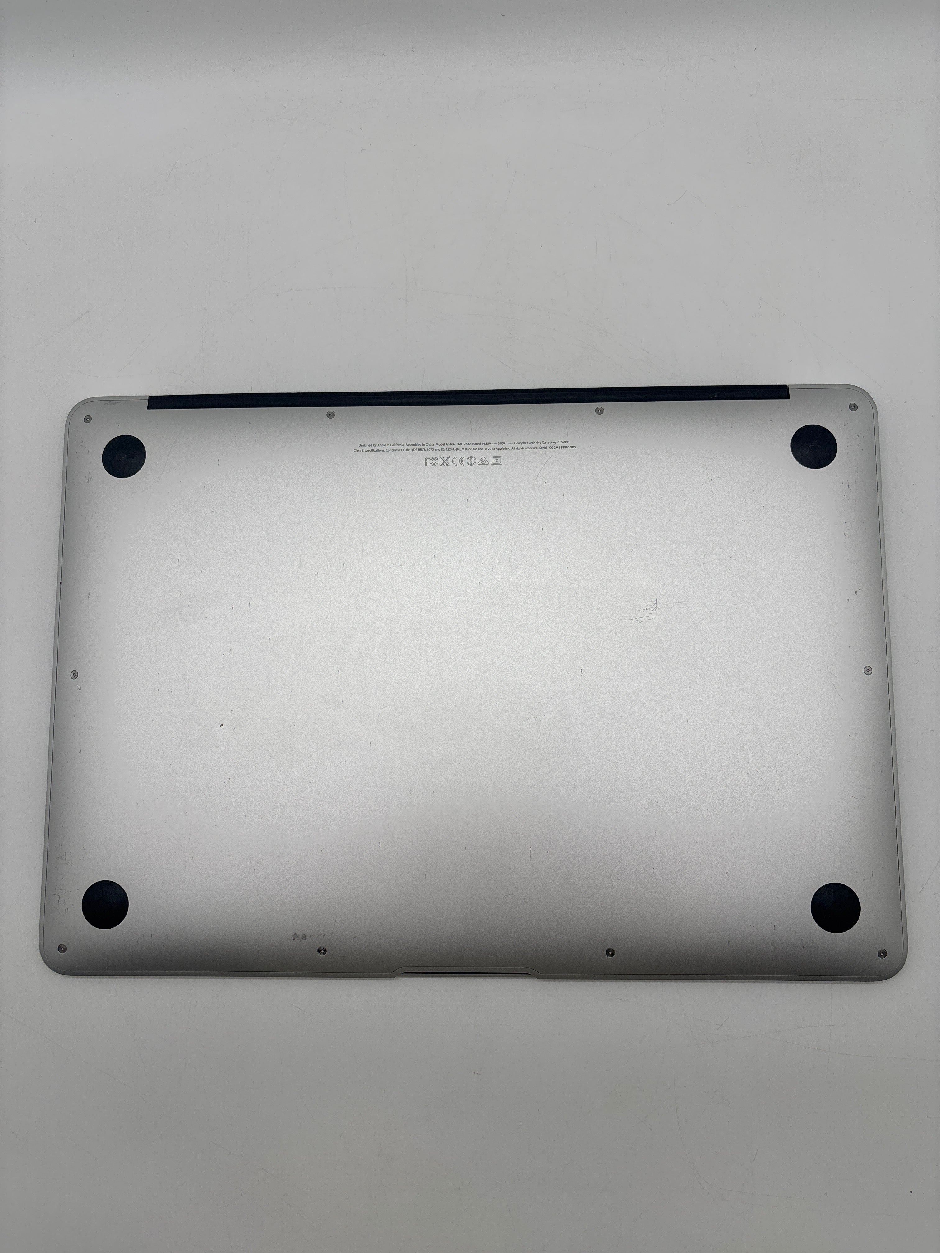 Apple MacBook Air A1466 2014 Intel i5 4GB RAM 128GB SSD Silver - Cracked Screen