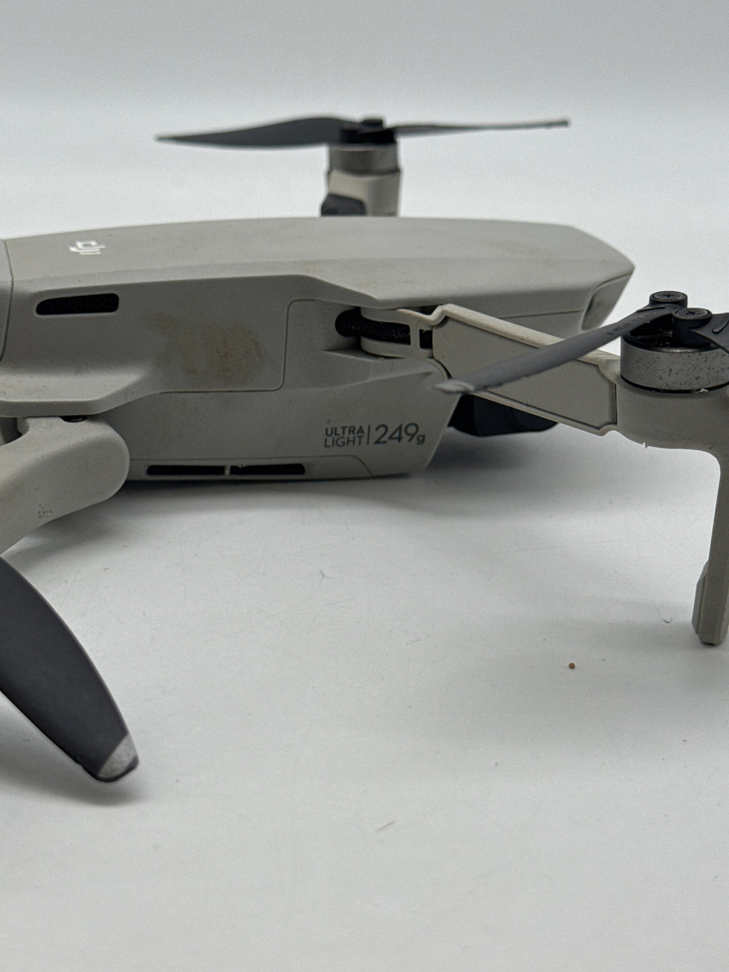 DJI Mavic Mini Drone 2.7K Camera 30min Flight Time - READ