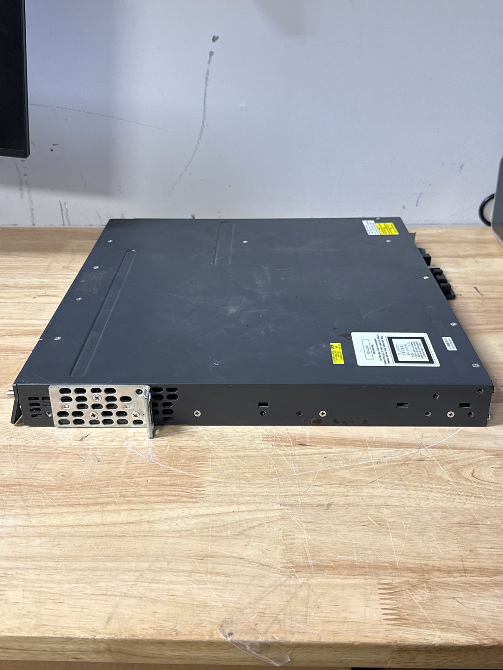 Cisco Catalyst 3560 X Series Rack Mount Ethernet Switch - Used