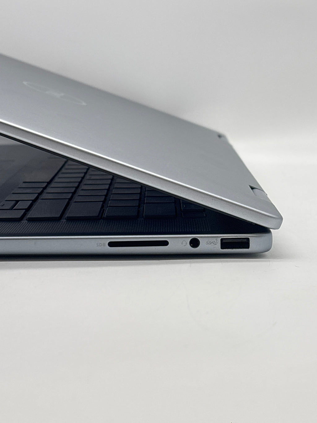 Dell Inspiron 16 Ultra 7 155H 16GB RAM 1TB SSD