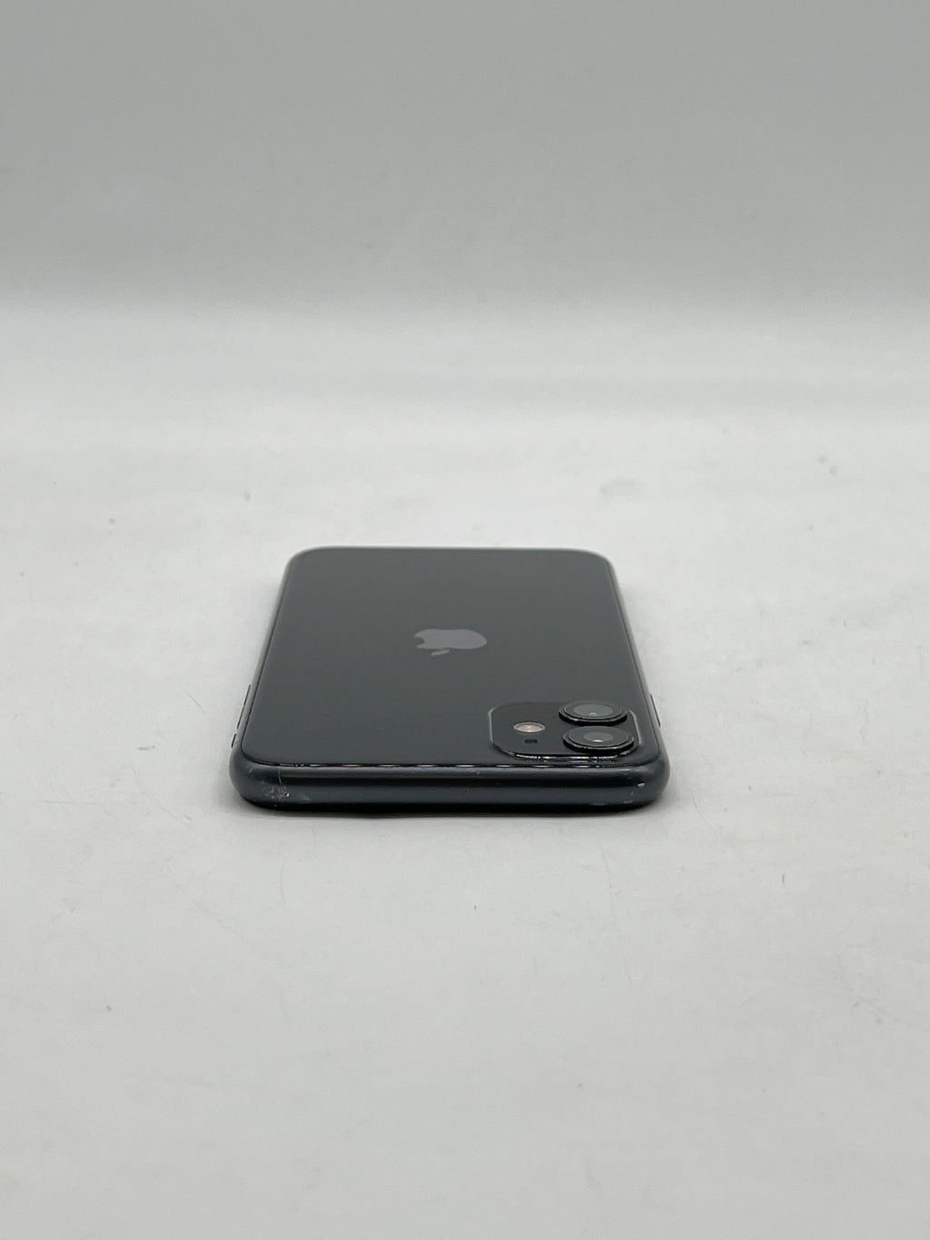Apple iPhone 11 6.1" 64GB Network Unlocked Black - Front Screen Damage