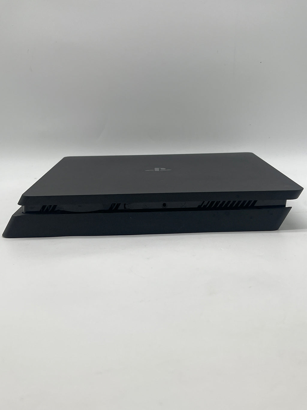 Sony PlayStation 4 Slim CUH-2215B 1TB Gaming Console - Used