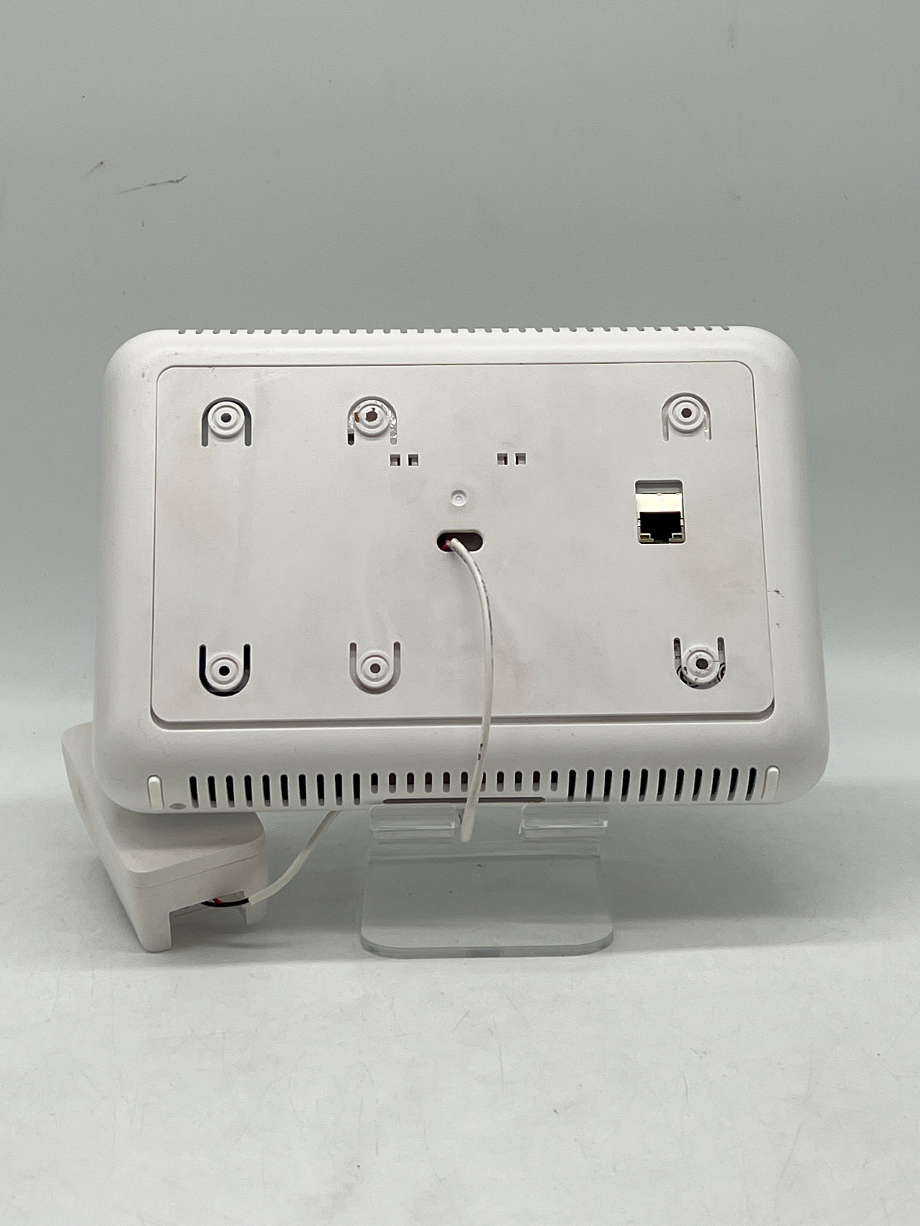 Vivint Outdoor Camera Pro With Smart Hub Control Panel And Water Sensor - Used