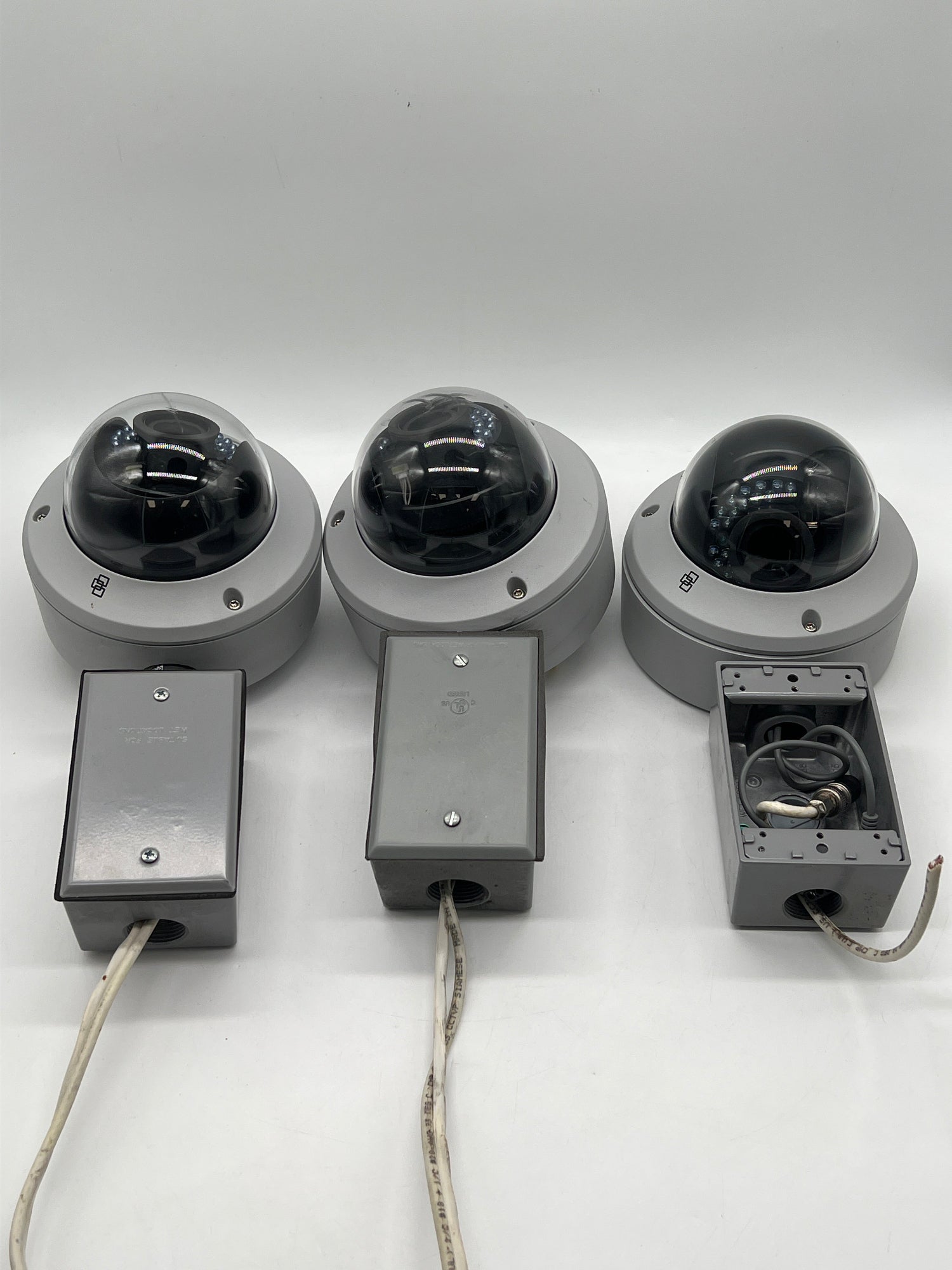 Interlogix TVD 4404 Security Camera White - Lot of 3