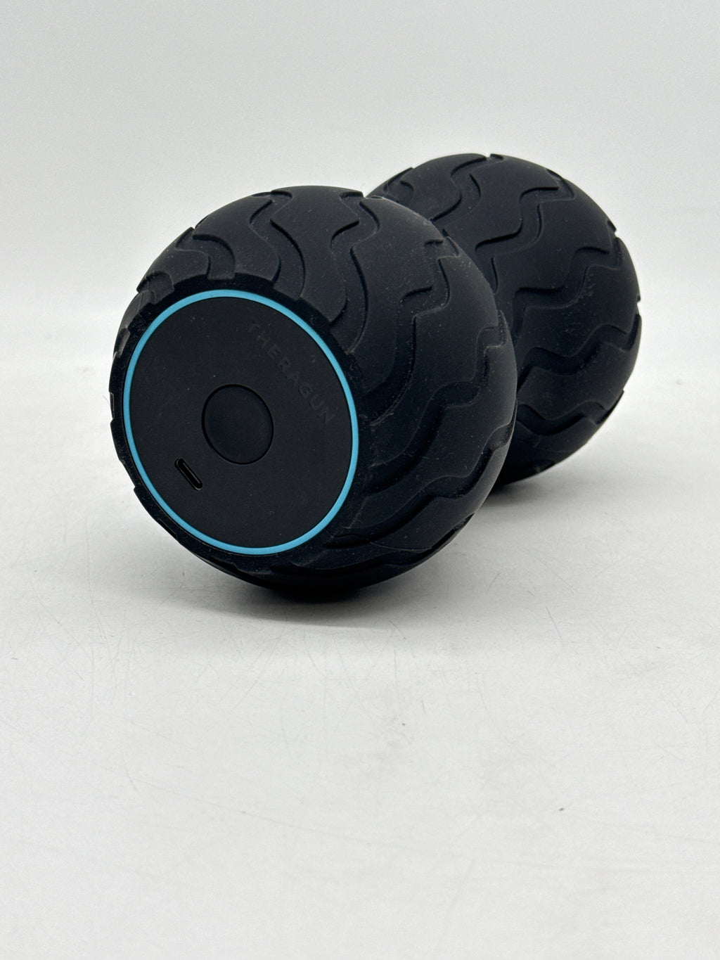 Therabody Wave Duo Vibrating Roller Massager