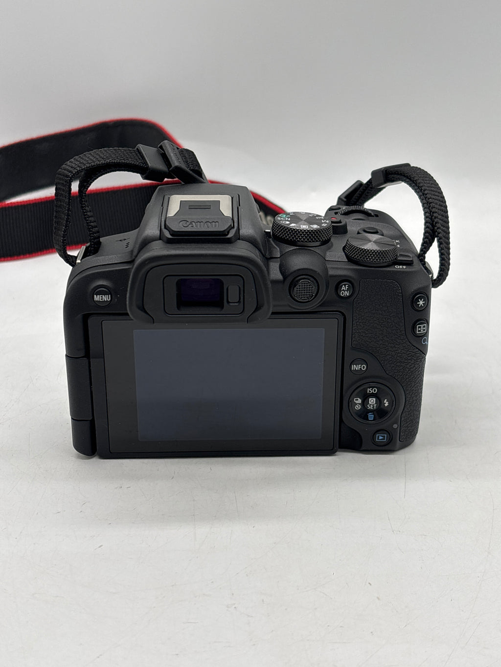 Canon EOS R10 w/ RF-S 18-45mm Lens Digital Camera Kit Black Used