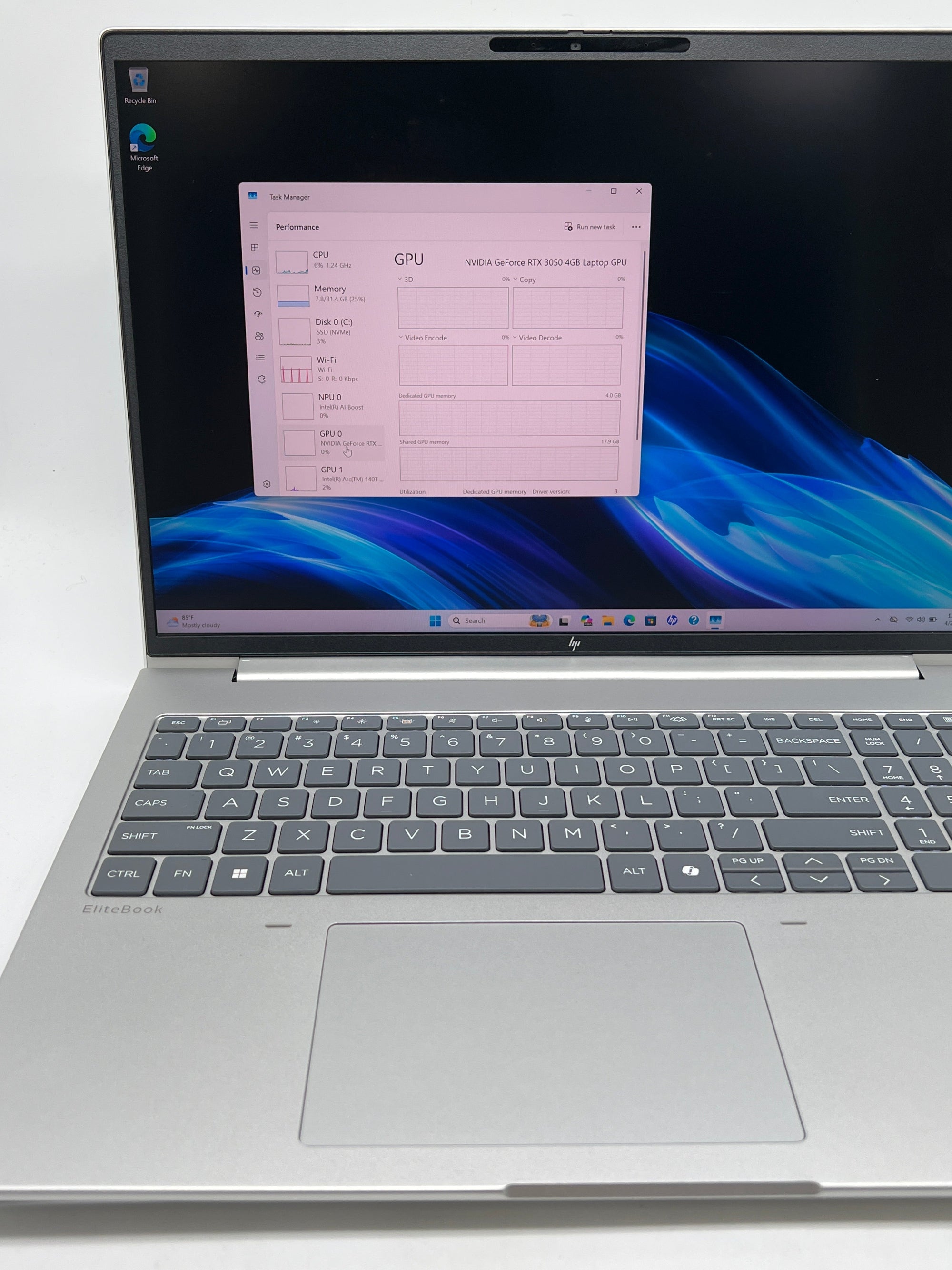 HP EliteBook 6 G1i 16" Ultra 7 265H 32GB RAM 2TB SSD RTX 3050 - Used