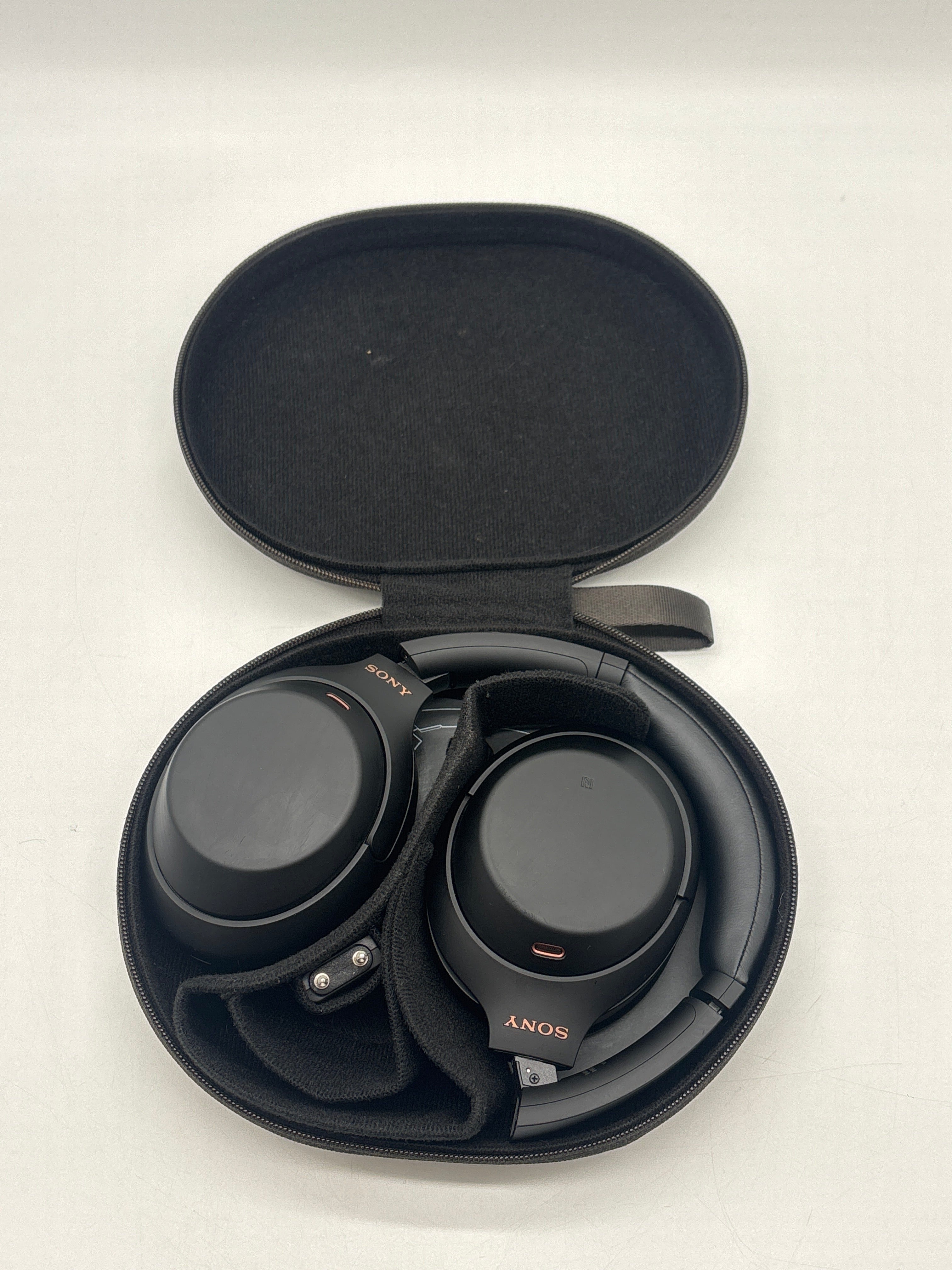 Sony WH-1000XM4 Wireless Noise-Canceling Over-Ear Headphones Black