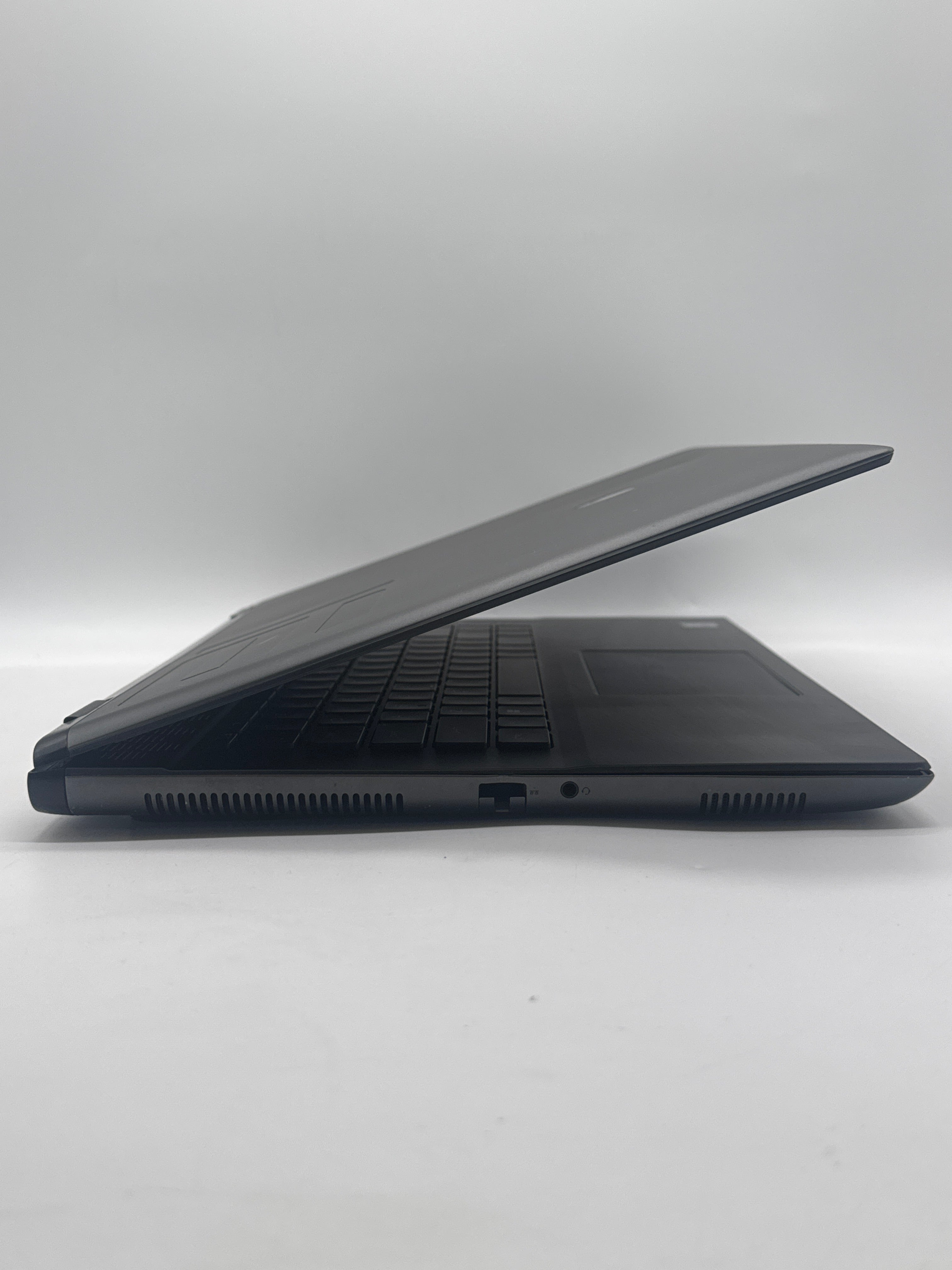 Dell Alienware M16 R2 Ultra 7 155H 16GB RAM 1TB SSD RTX 4070 - For Parts (Read DESC)