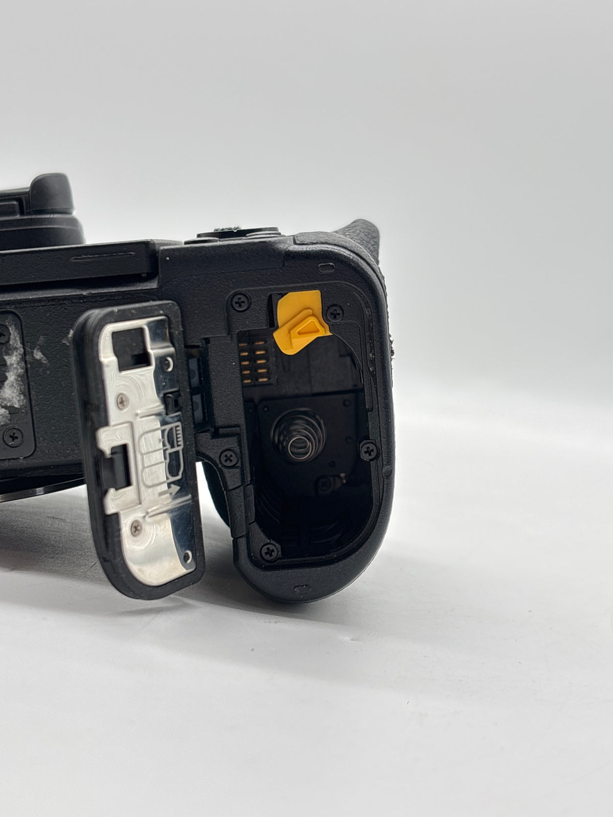 Nikon Z6 24.5MP Mirrorless Body Only Black - Used