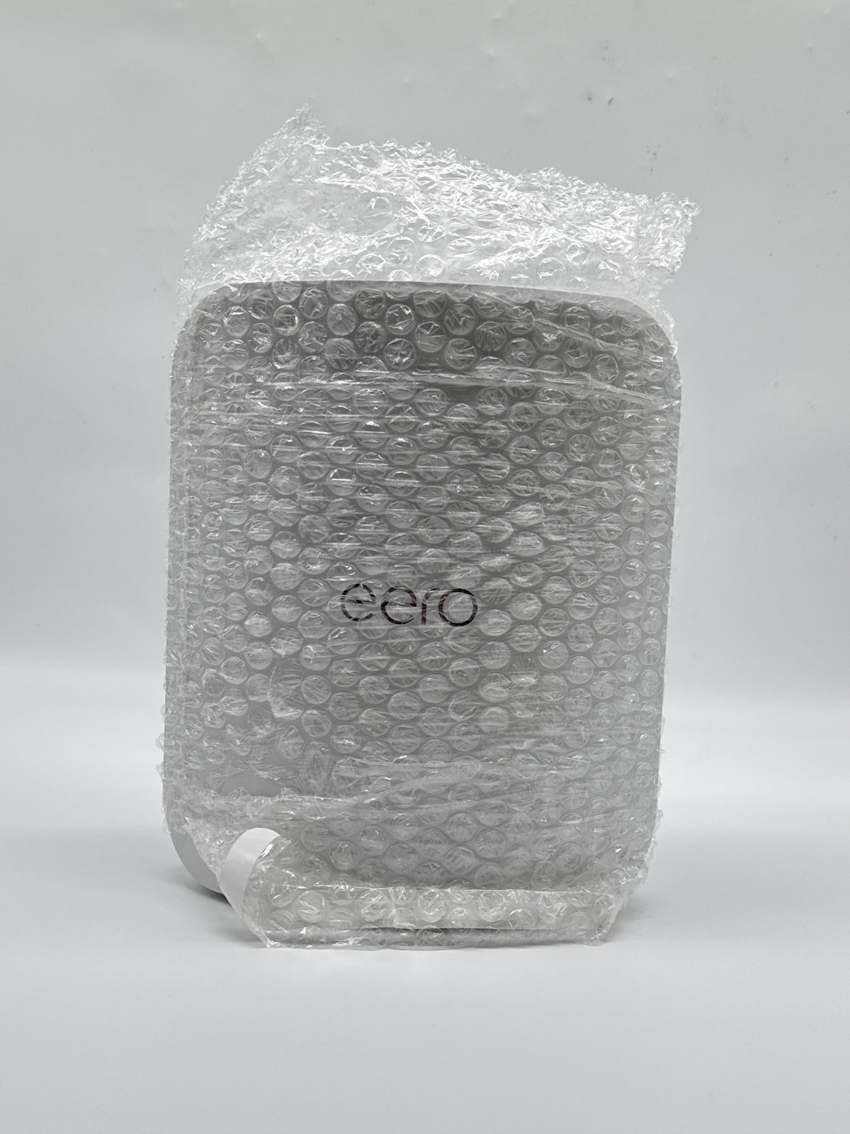 eero Max 7 Tri-Band Mesh Wi-Fi 7 Router - ISP Locked, Read