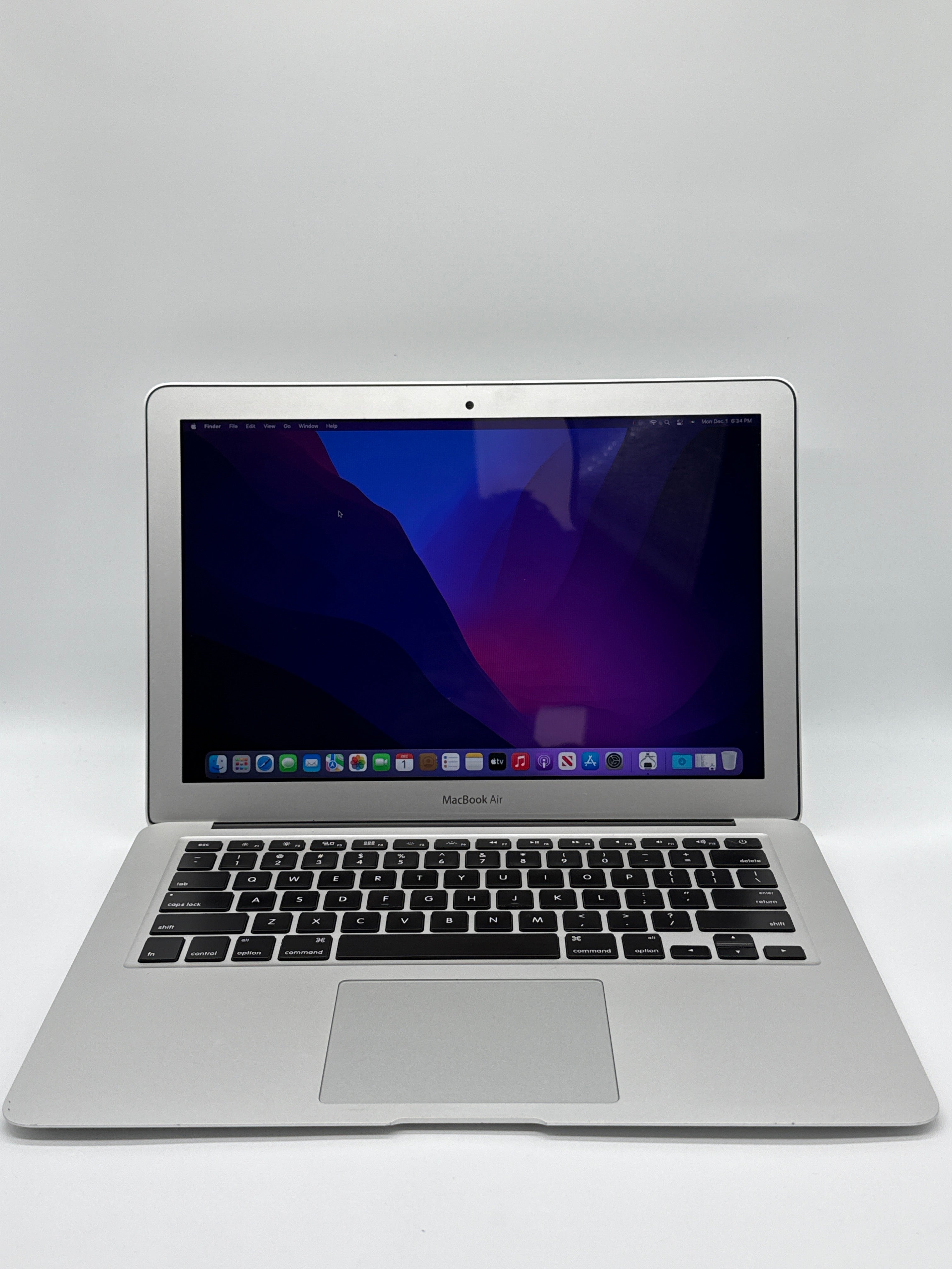 Apple MacBook Air 13" A1466 2017 Intel i5 8GB RAM 128GB SSD Silver