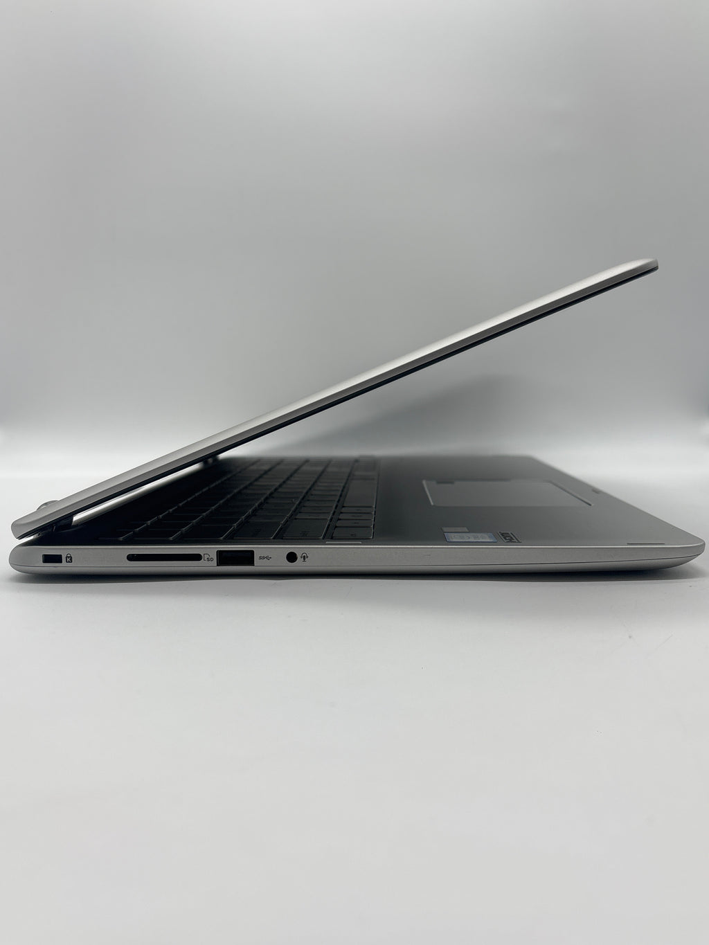 Asus Q504U i5-7200U 12GB RAM 1TB HDD - For Parts (Bad Battery)