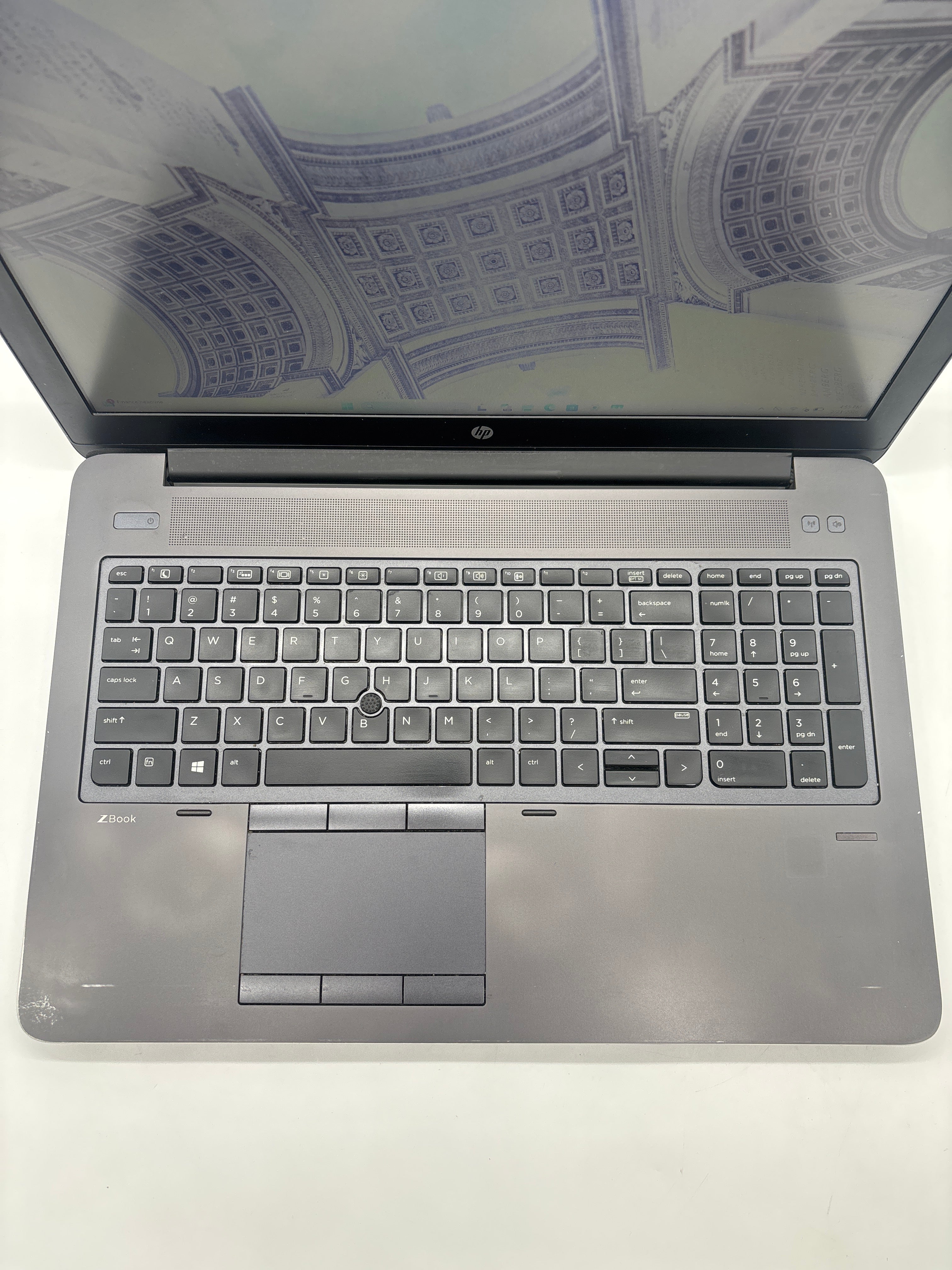 HP Zbook 15 G3 i7-6820HQ 32GB RAM 512GB SSD