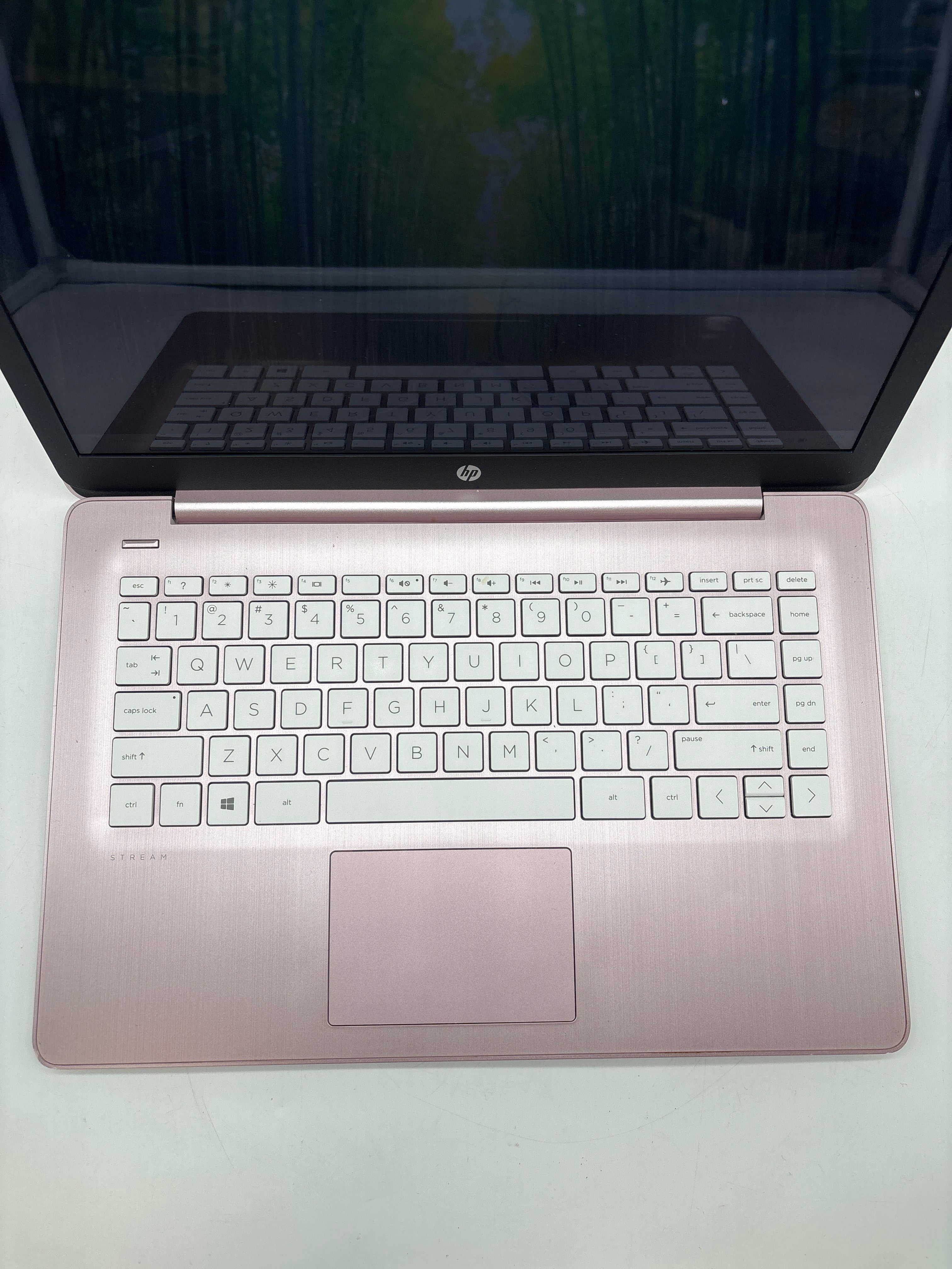 HP 14-ds0120nr AMD Radeon A4-9120e 4GB RAM 64GB SSD - Bad SSD