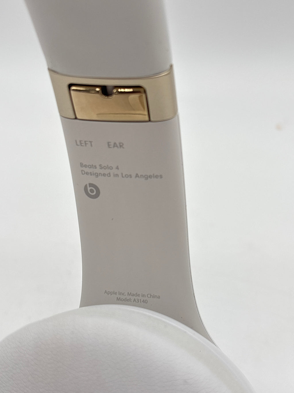 Beats Solo 4 Wireless Headphones White