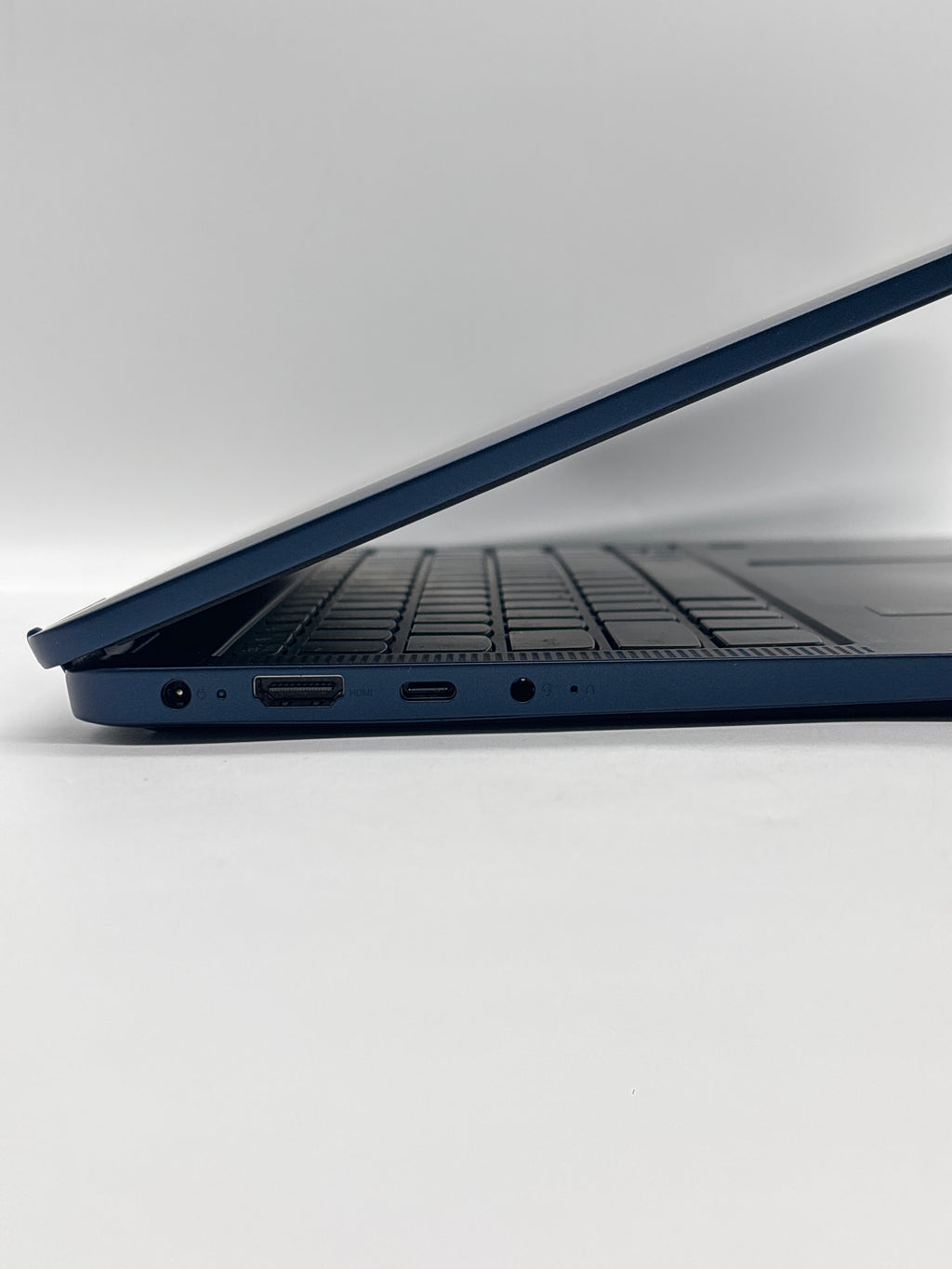 Lenovo Ideapad Flex 5 14abr8 Ryzen 7 7730U 16GB RAM 512GB SSD