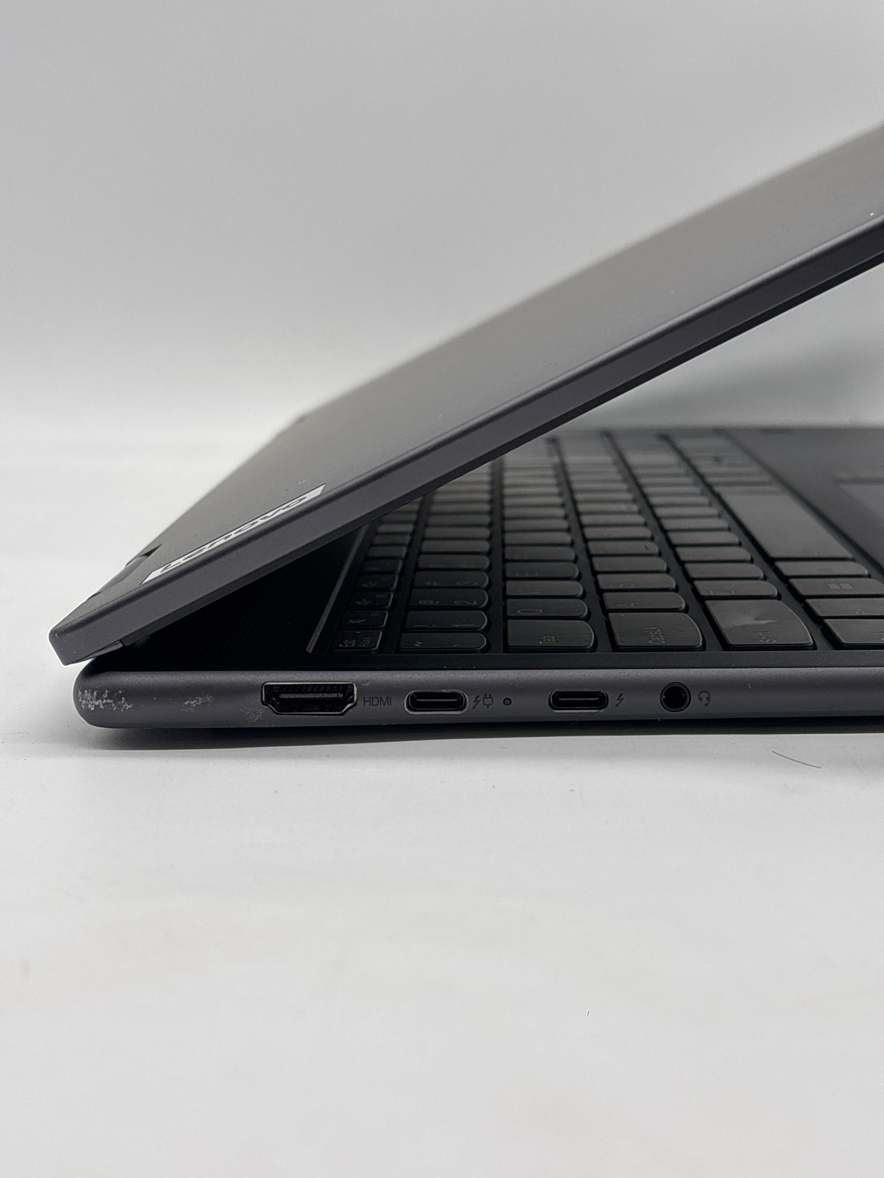 Lenovo Yoga 7i 2-in-1 16IRL8 i7-1355U 16GB 512GB SSD - Trackpad Issue