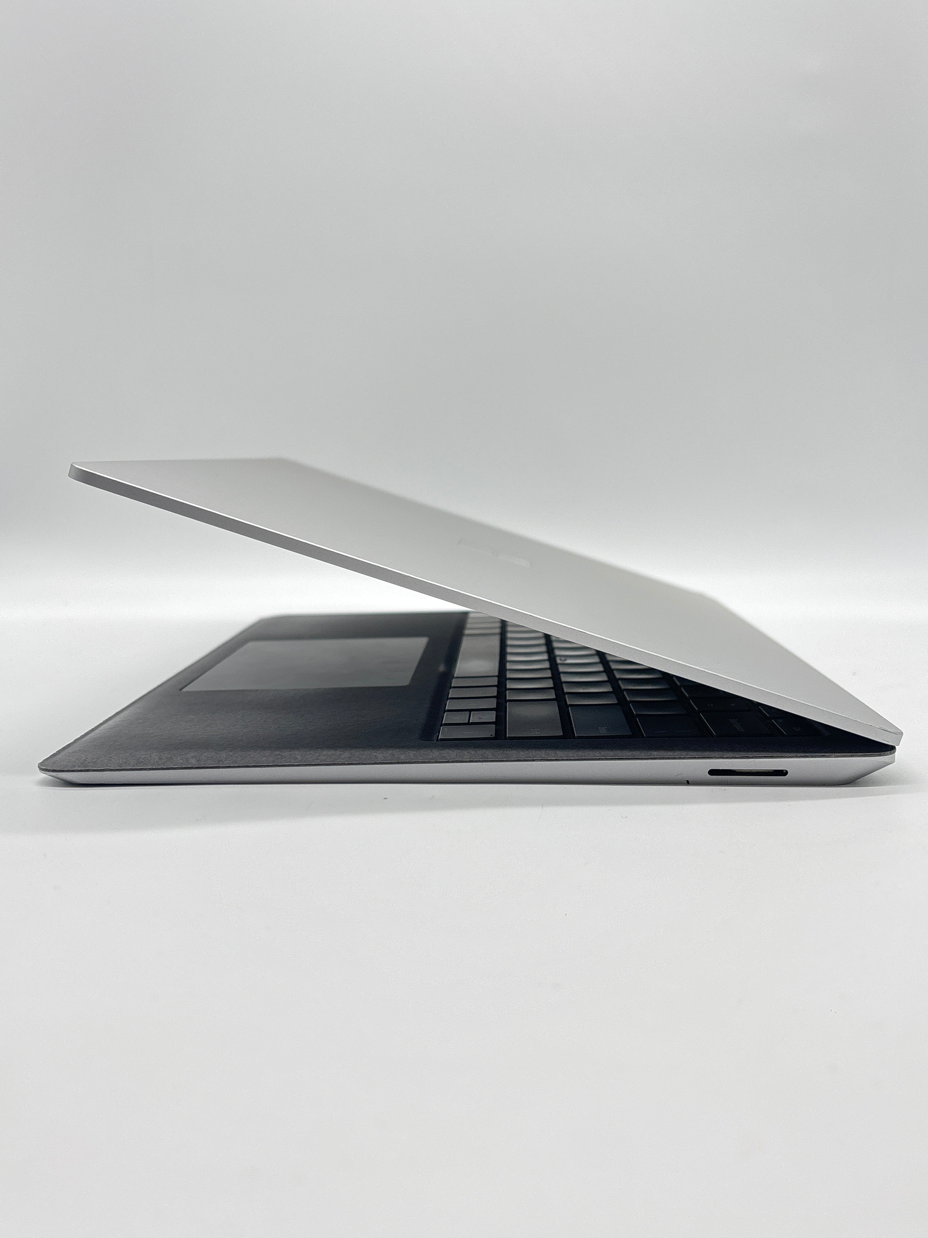 Microsoft Surface Laptop 5 1950 i7-1265U 16 GB RAM 512 GB