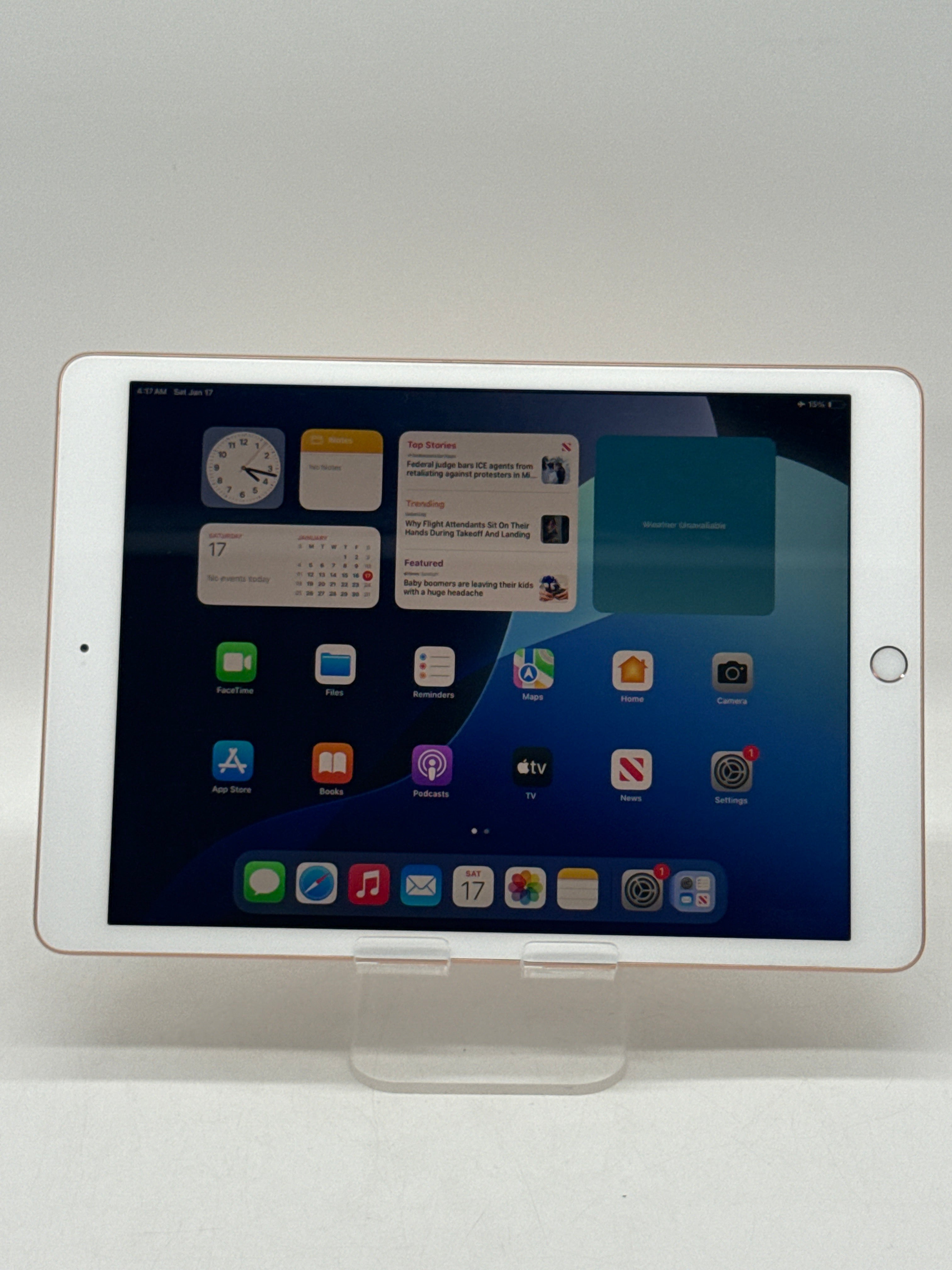 Apple iPad 7th Gen A2197 10.2 inch 64GB Gold Wi-Fi Only Used