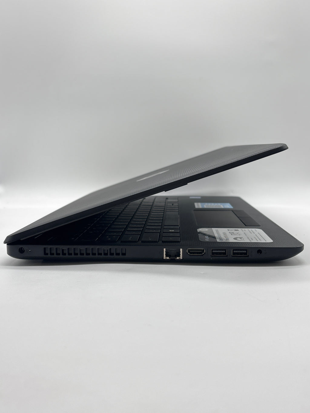 HP 15-BS020WM Touch Pentium N3710 4GB RAM 500GB HDD