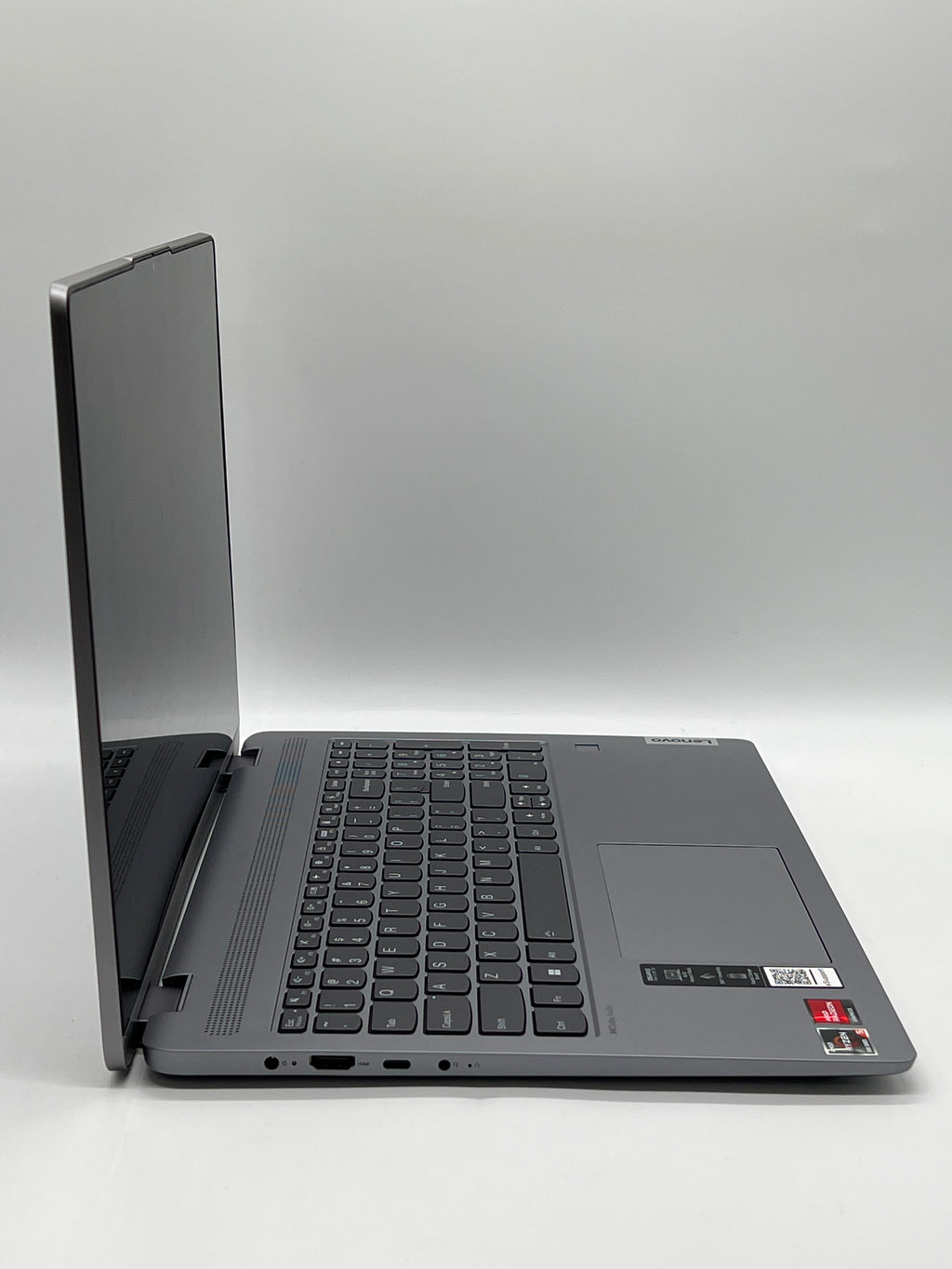 Lenovo IdeaPad Flex 5 16" 512GB SSD AMD Ryzen 5 7530U 8GB RAM Gray Used