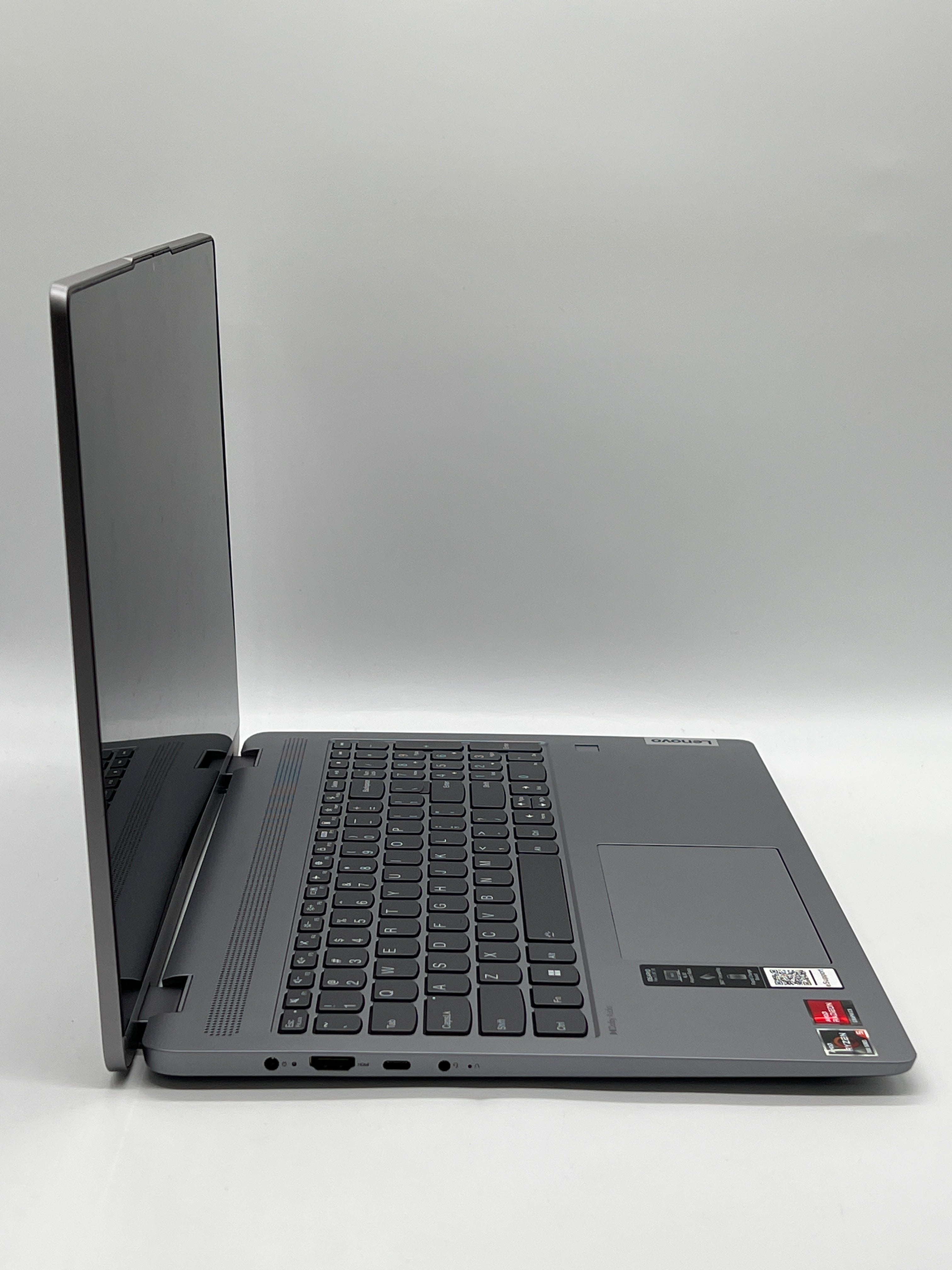Lenovo IdeaPad Flex 5 16" 512GB SSD AMD Ryzen 5 7530U 8GB RAM Gray Used